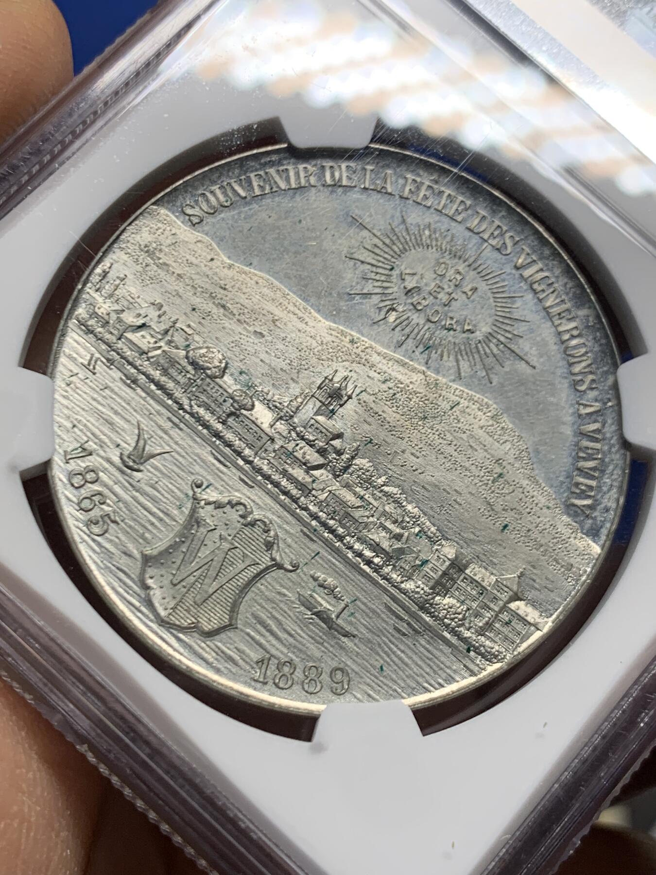 《竞宝斋》第456场 周日，周一，周二   3场连拍 （全场包邮）欢迎送拍 NGC MS63 瑞士 1889年 葡萄园 景观锌章 为丰收而舞 整体非常值得收藏