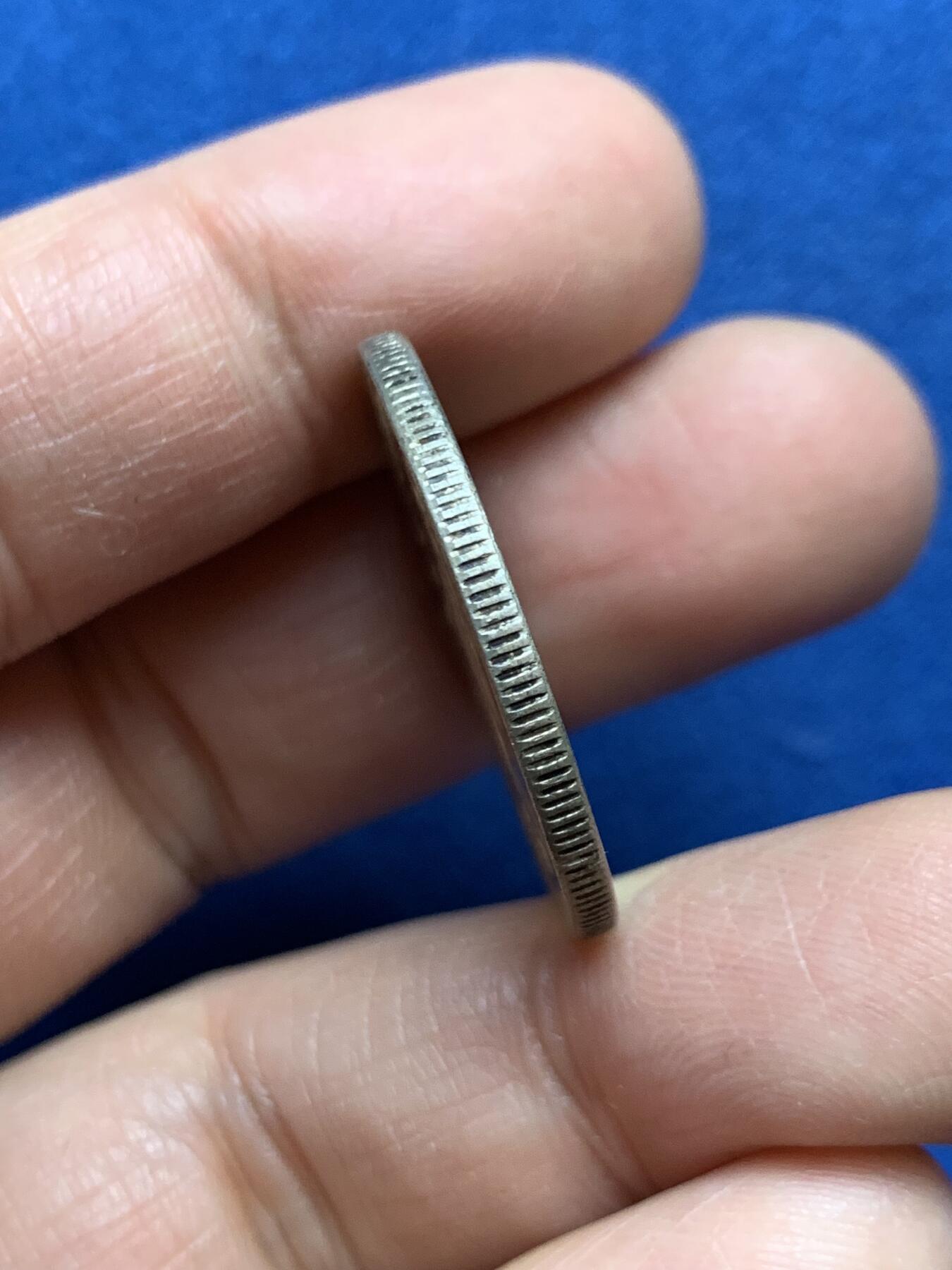 《竞宝斋》第456场 周日，周一，周二   3场连拍 （全场包邮）欢迎送拍 澳大利亚1954年伊丽莎白1佛罗林银币