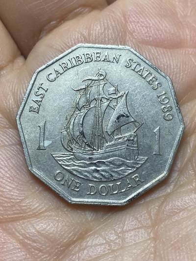 2026年第六场(总第一百七十五场）外国好品散币场(免佣金) - 东加勒比1989年1元(伊丽莎白二世中年花冠)