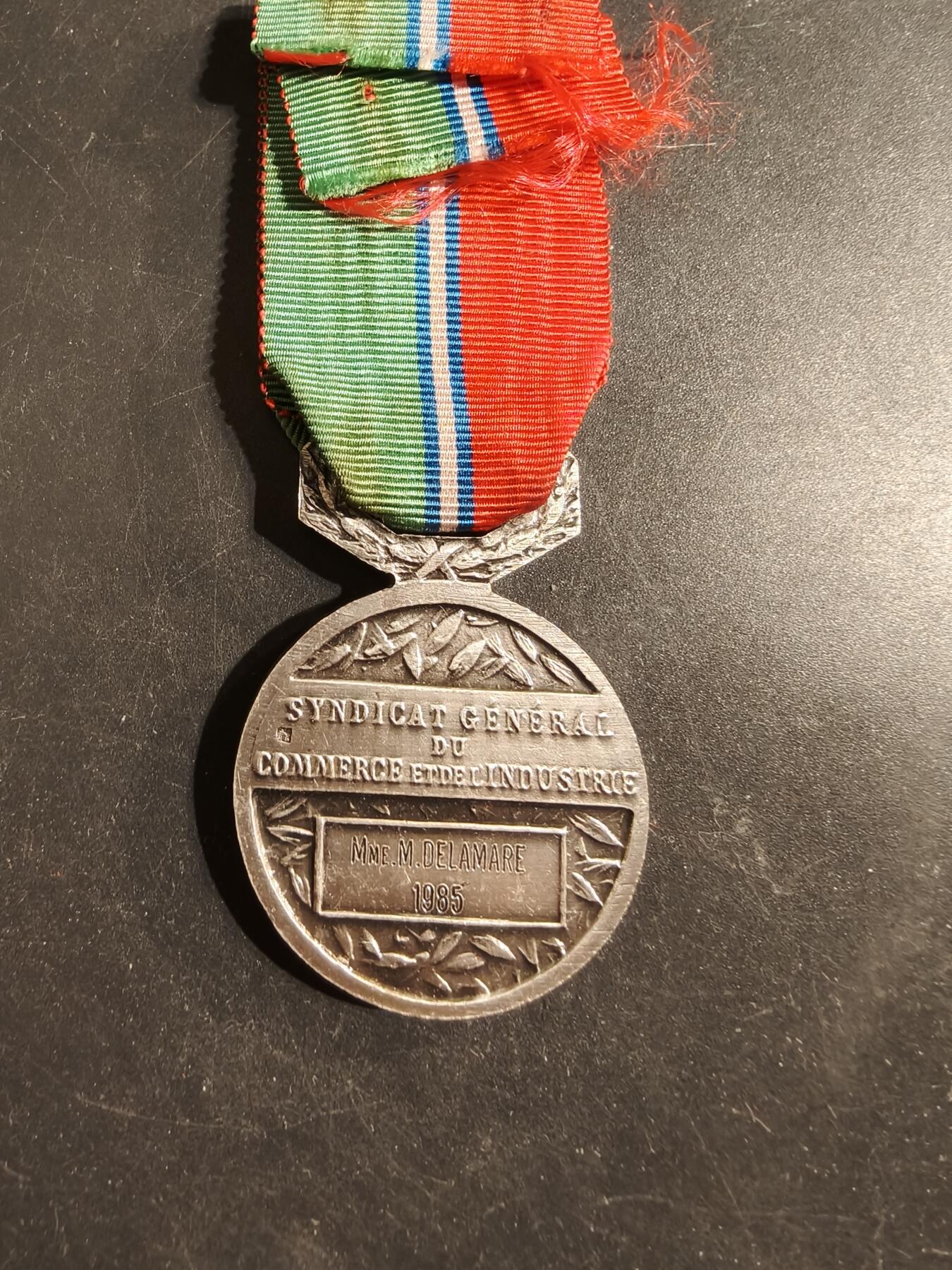 老王徽章第176期