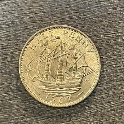 【铜匠收藏】★第138场★散币场。不寄存，30包邮。不满30元，支付5元运费。《接受代拍 代送NGC评级》 - 37【无寄存】1967年0.5便士青年伊丽莎白二世