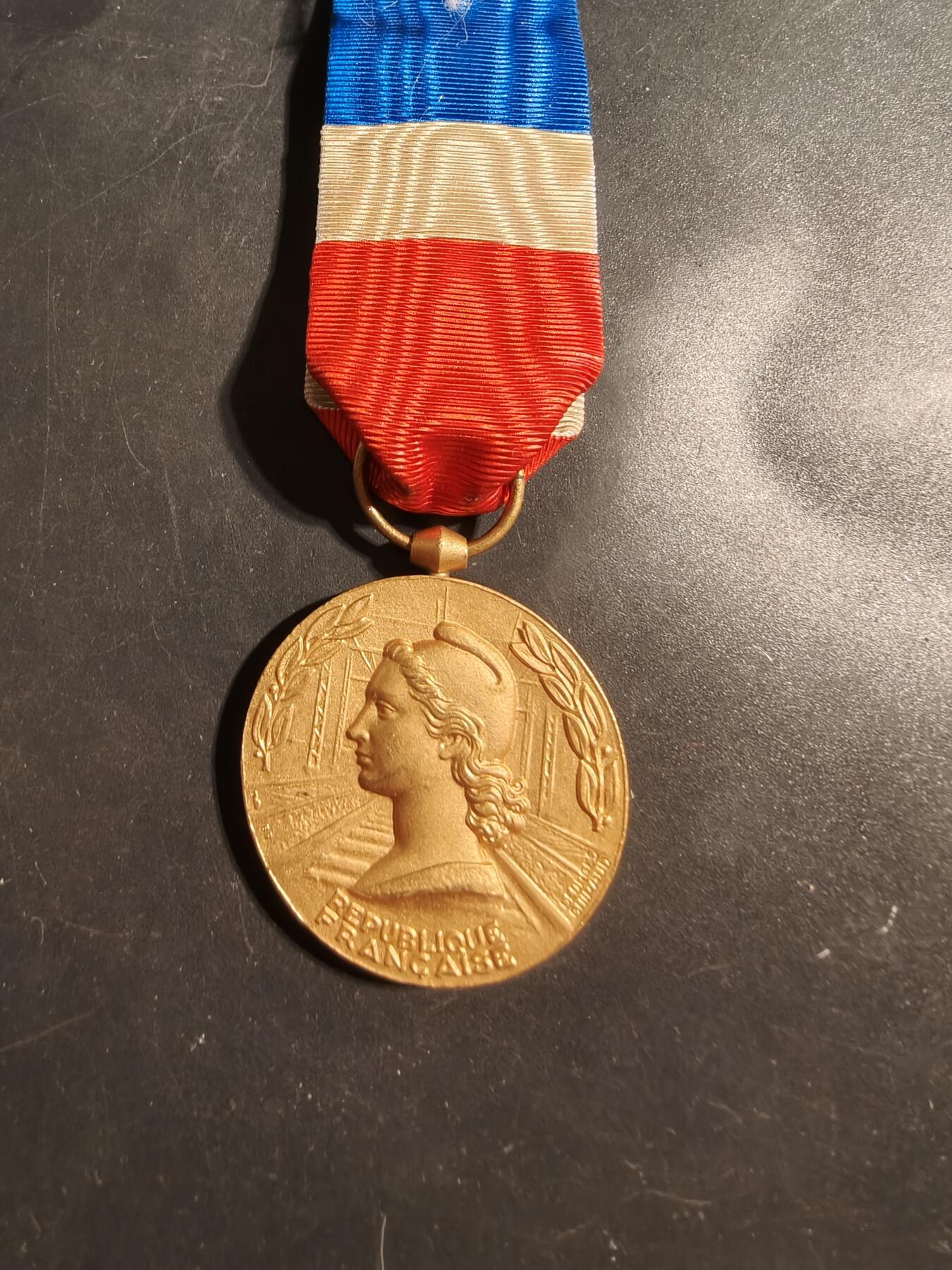 老王徽章第176期