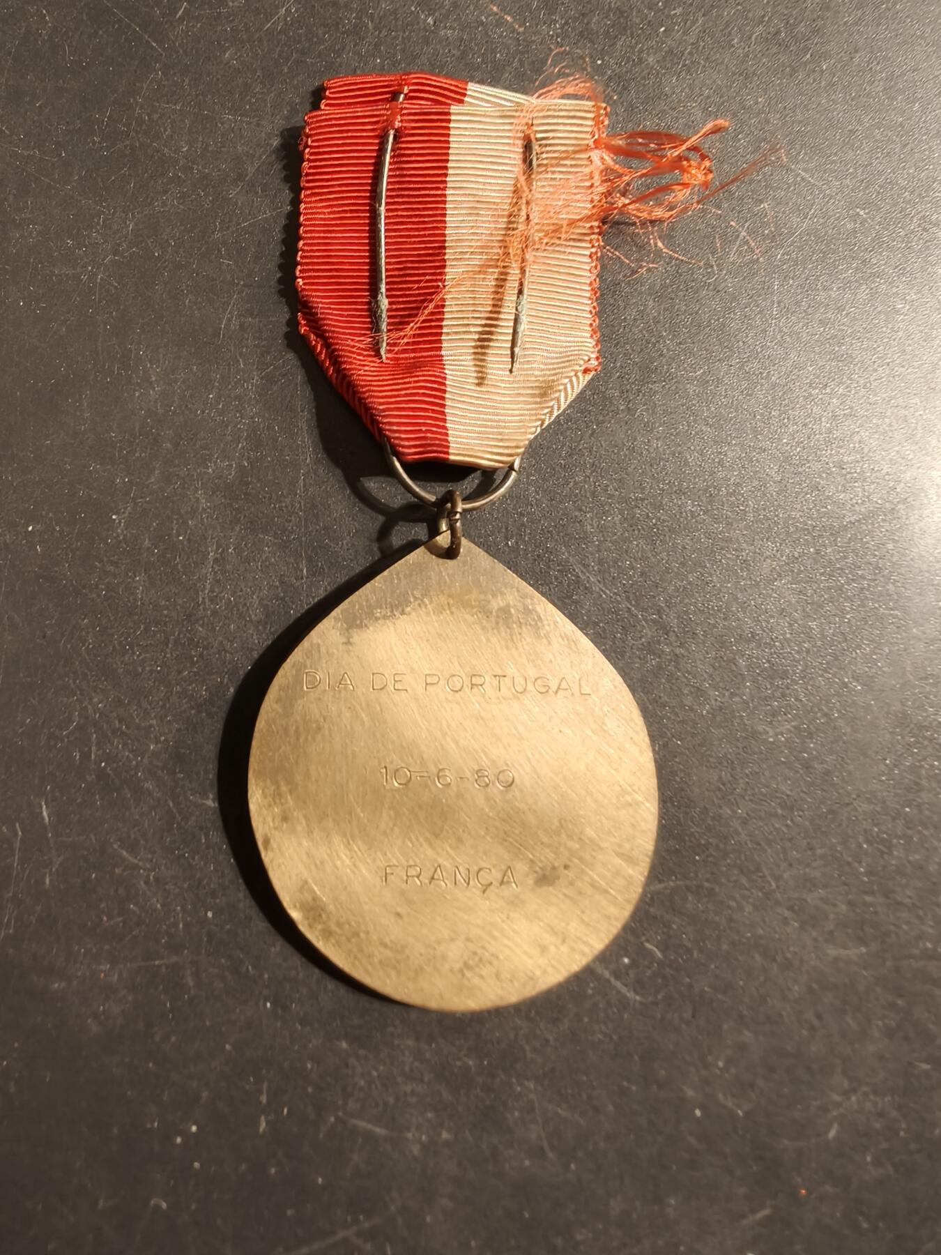 老王徽章第176期 法国田径协会纪念章