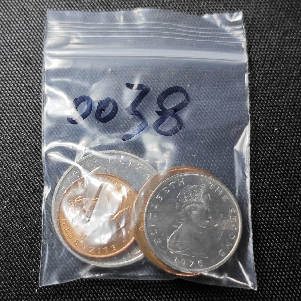 KK钱币收藏小铺  第400期  百期特拍（四拍之四）2月预留时间 周末发货  1976马恩岛大小面值清年一套