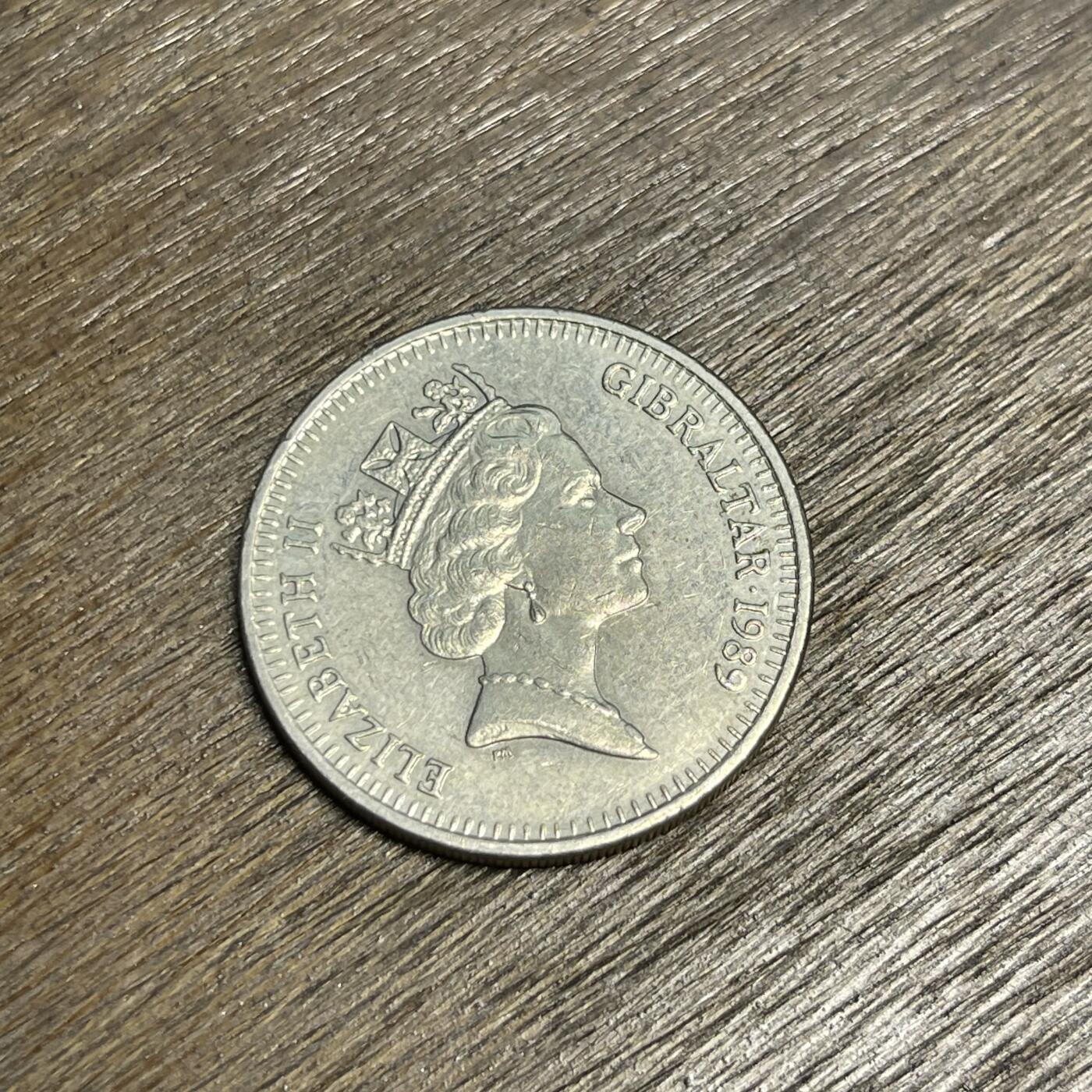 【铜匠收藏】★第137场★散币场。不寄存，30包邮。不满30元，支付5元运费。《接受代拍 代送NGC评级》 100【无寄存】1989 直布罗陀 10便士 镍币