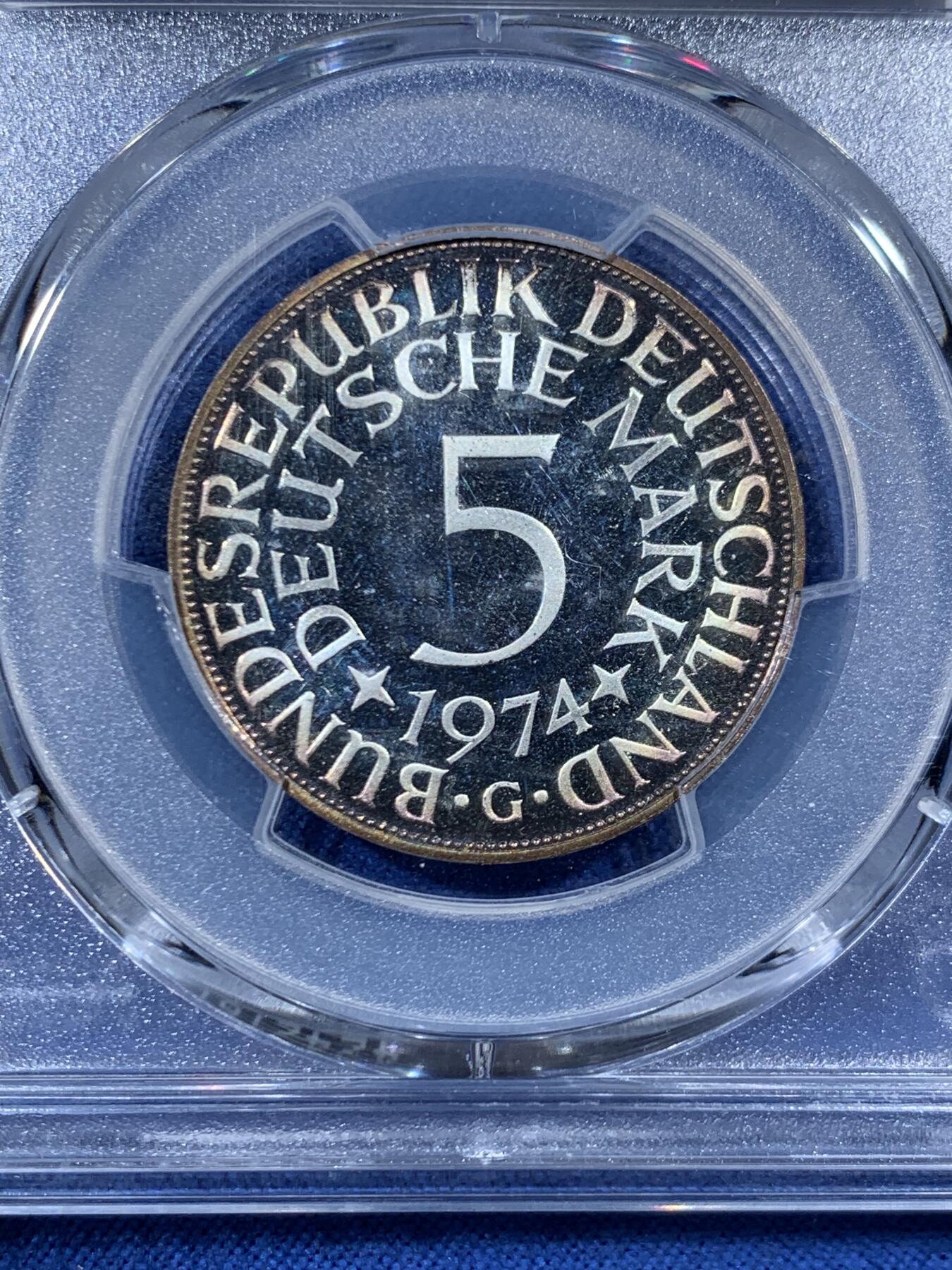 《竞宝斋》第456场 周日，周一，周二   3场连拍 （全场包邮）欢迎送拍 PCGS PR66DCAM 德国 1974G 无毛鹰5马克精制银币