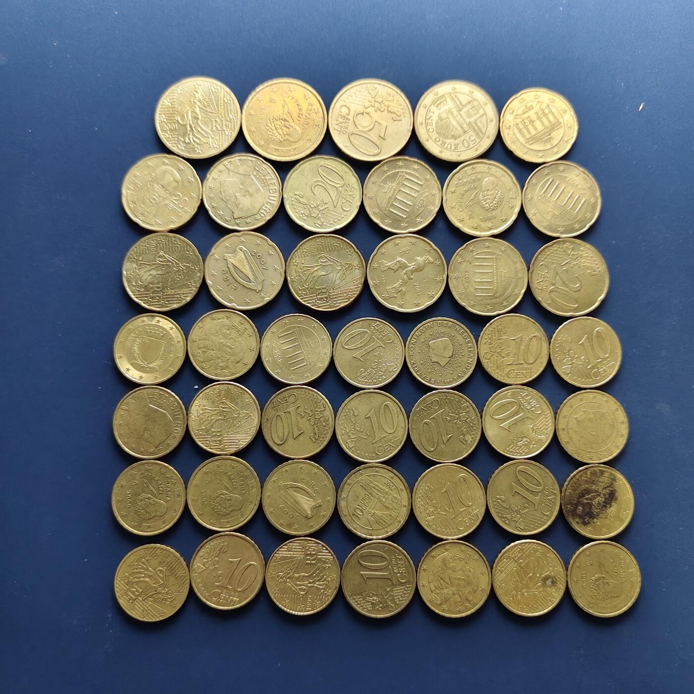 【全场包邮】纯粹捡漏拍495场-持续更新中 【批量】欧洲各国各年份10-50欧分散币45枚一组（汇率价约60元，附件仅供参考，具体数量请自行清点）