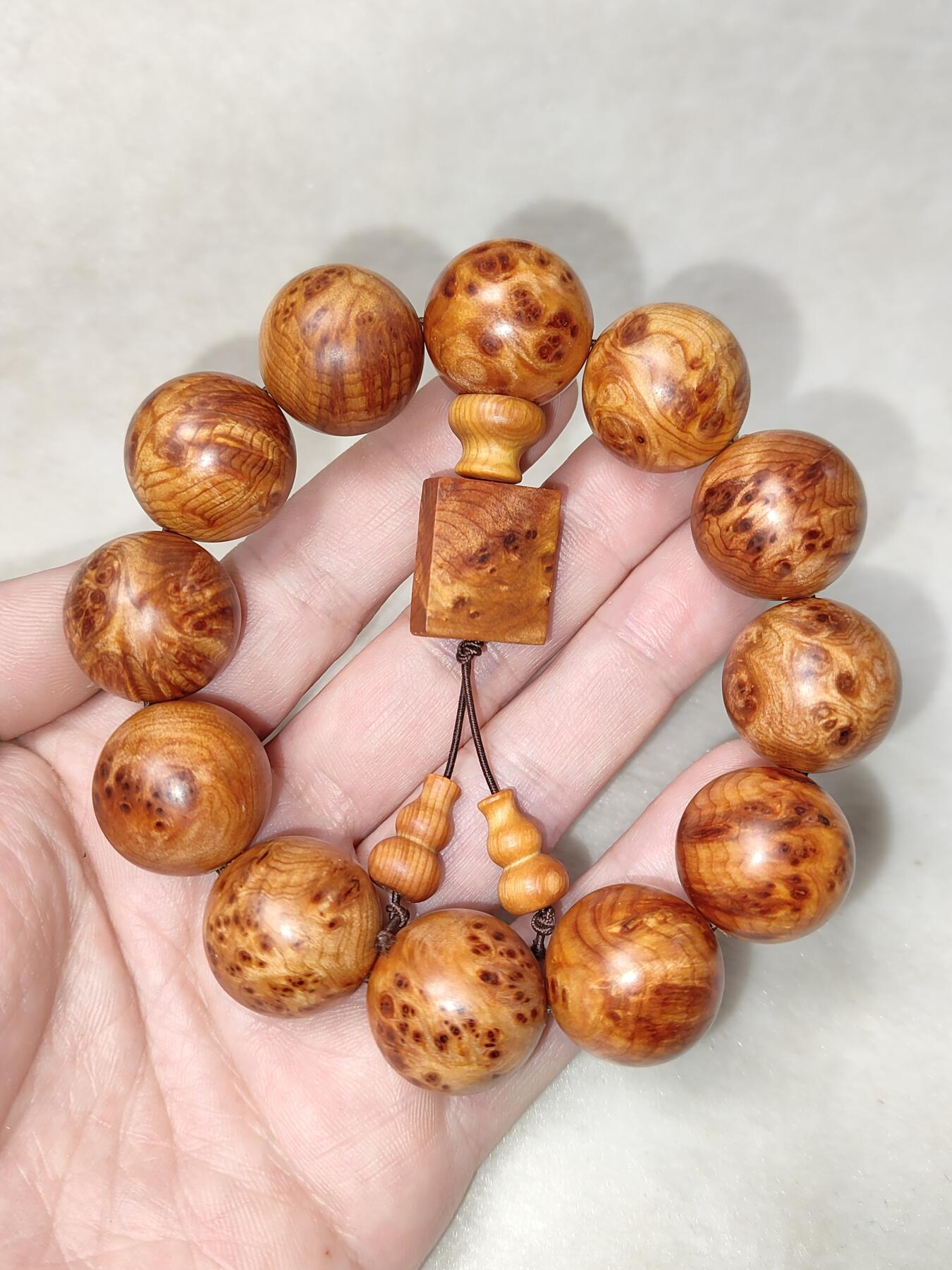 太行崖柏老料雀眼留疤闪电纹2.0手串油性足香味浓纹理漂亮按图发货一物一图C012