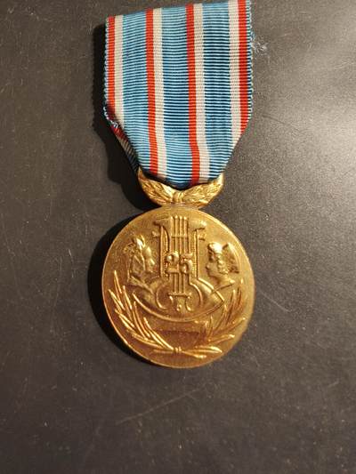 老王徽章第176期 - 法国阿尔萨斯与洛林音乐联盟奖章