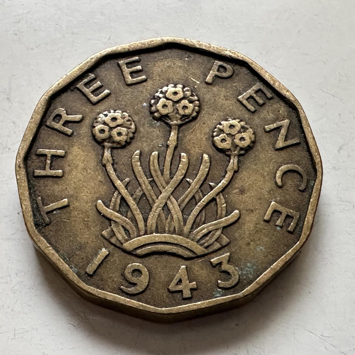 🌹外币初藏🌹🐯2026年第6场  每周二四六晚8️⃣点 接代拍 英国1943年三便士 a