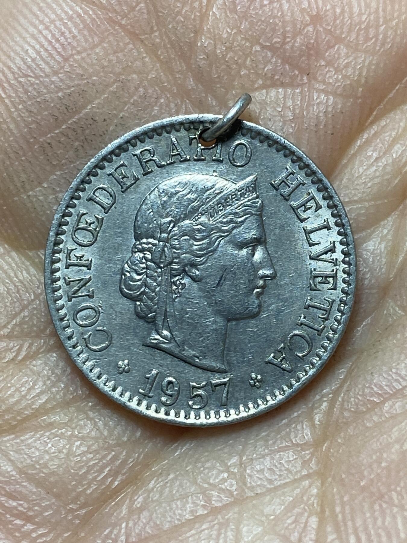 2026年第六场(总第一百七十五场）外国好品散币场(免佣金) 穿孔–瑞士🇨🇭1957年10拉彭(第二版，B标伯尔尼造)