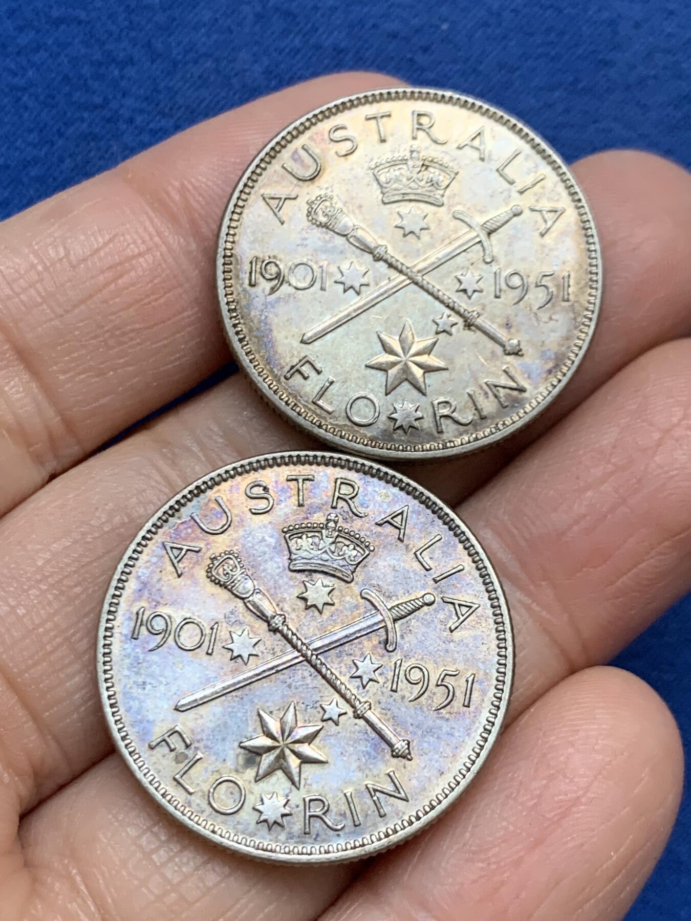 《竞宝斋》第457场 周日，周一，周二   3场连拍 （全场包邮）欢迎送拍 两枚一组 澳大利亚1951年乔六1佛罗林银币