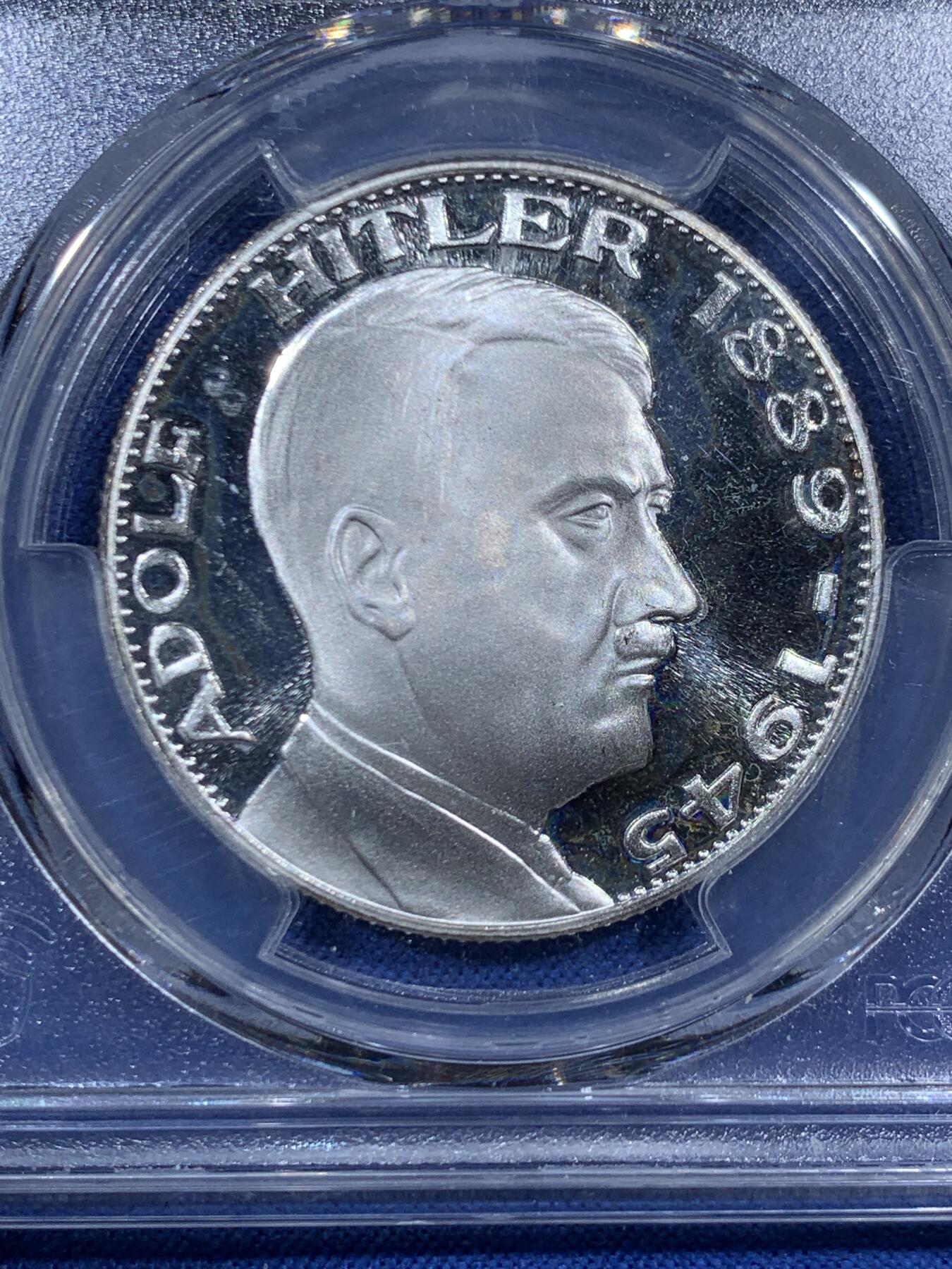 《竞宝斋》第457场 周日，周一，周二   3场连拍 （全场包邮）欢迎送拍 PCGS MS66 德国落榜美术生纪念章 1989年铸造 能入盒不容易