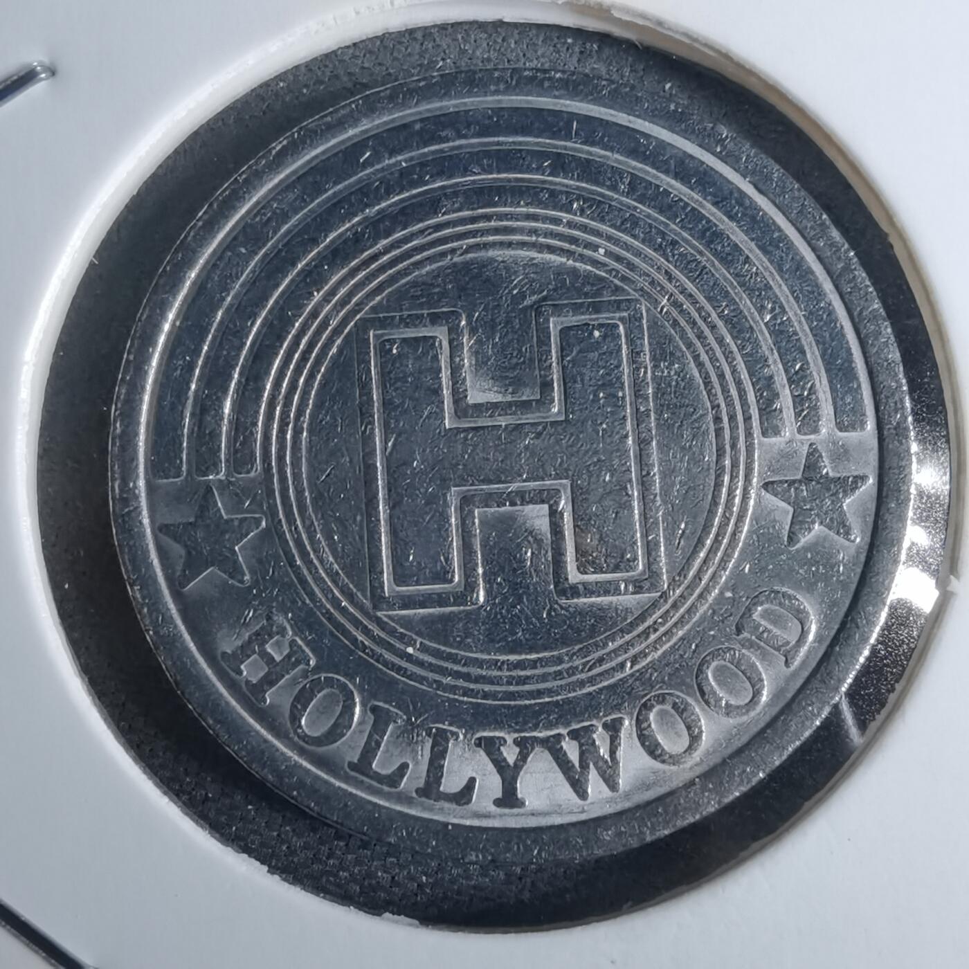 沼泽如烟--第959场 本期开始不支持出价小数点，感谢理解 纪念章