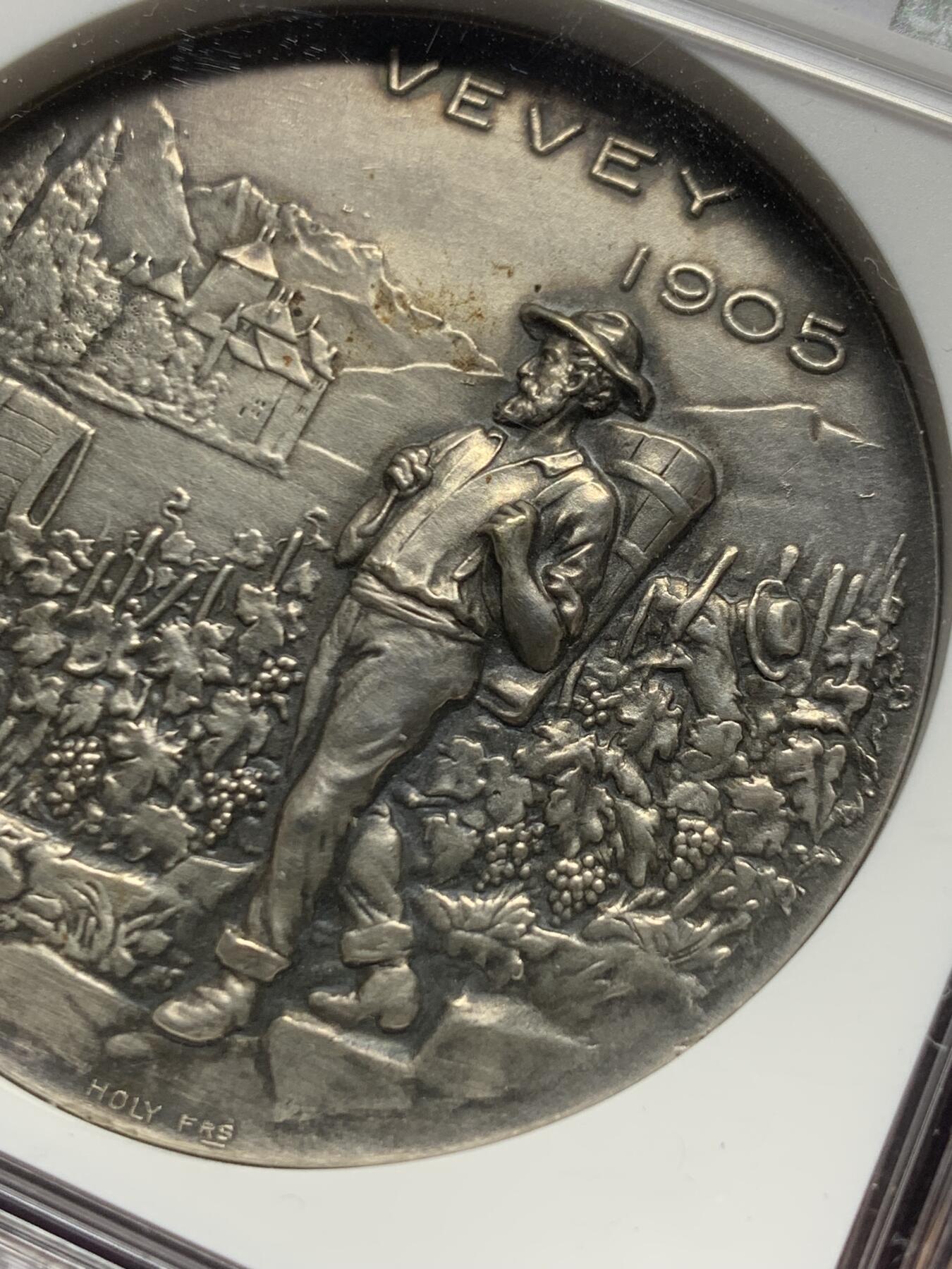 《竞宝斋》第457场 周日，周一，周二   3场连拍 （全场包邮）欢迎送拍 NGC UNC 瑞士 1905年 施瓦茨 葡萄园日 景观银章  加厚盒装 发行仅868枚