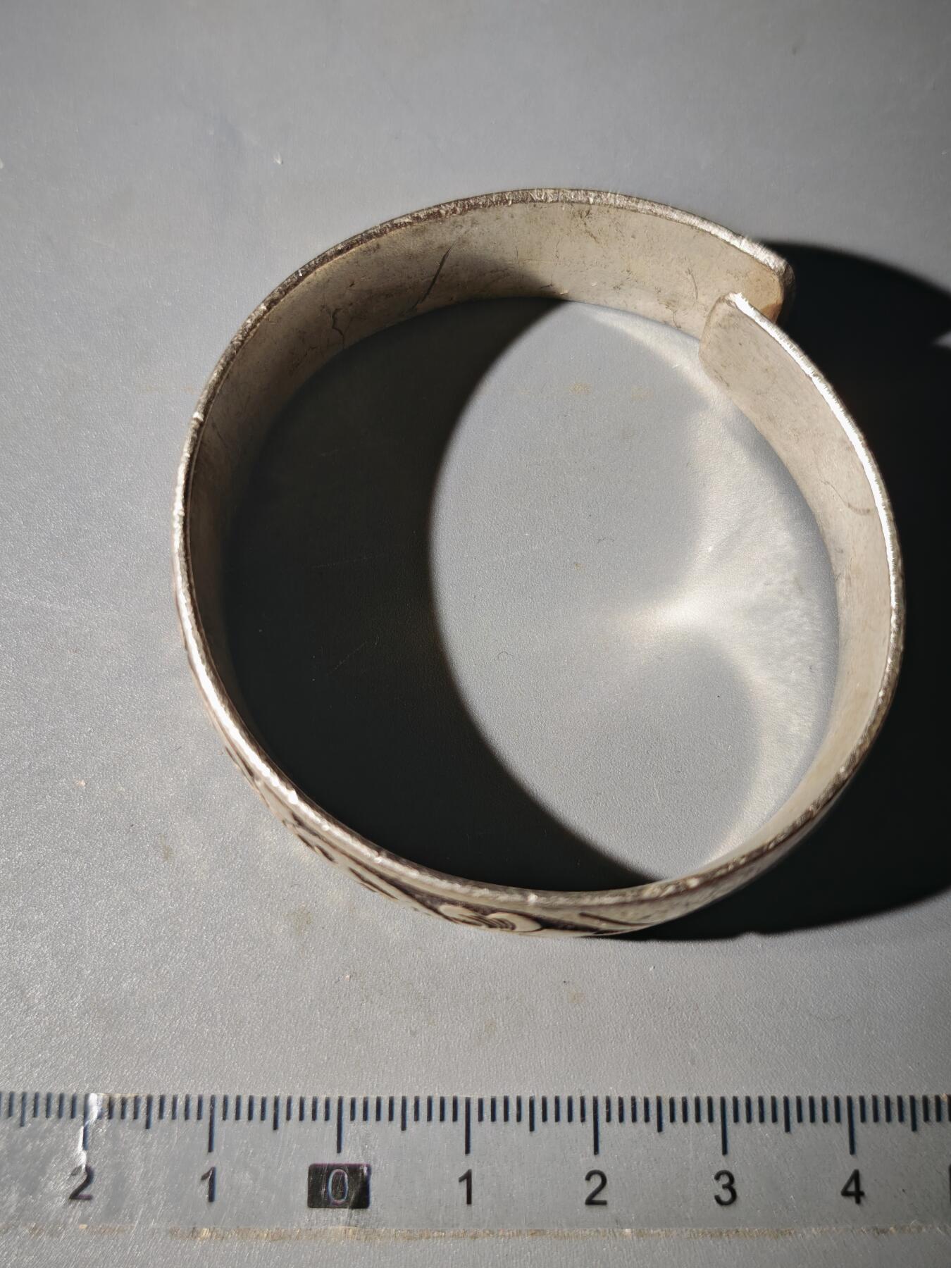 106期回流戒指饰品杂件纪念章丝路钱币专场 少数民族地区饰品