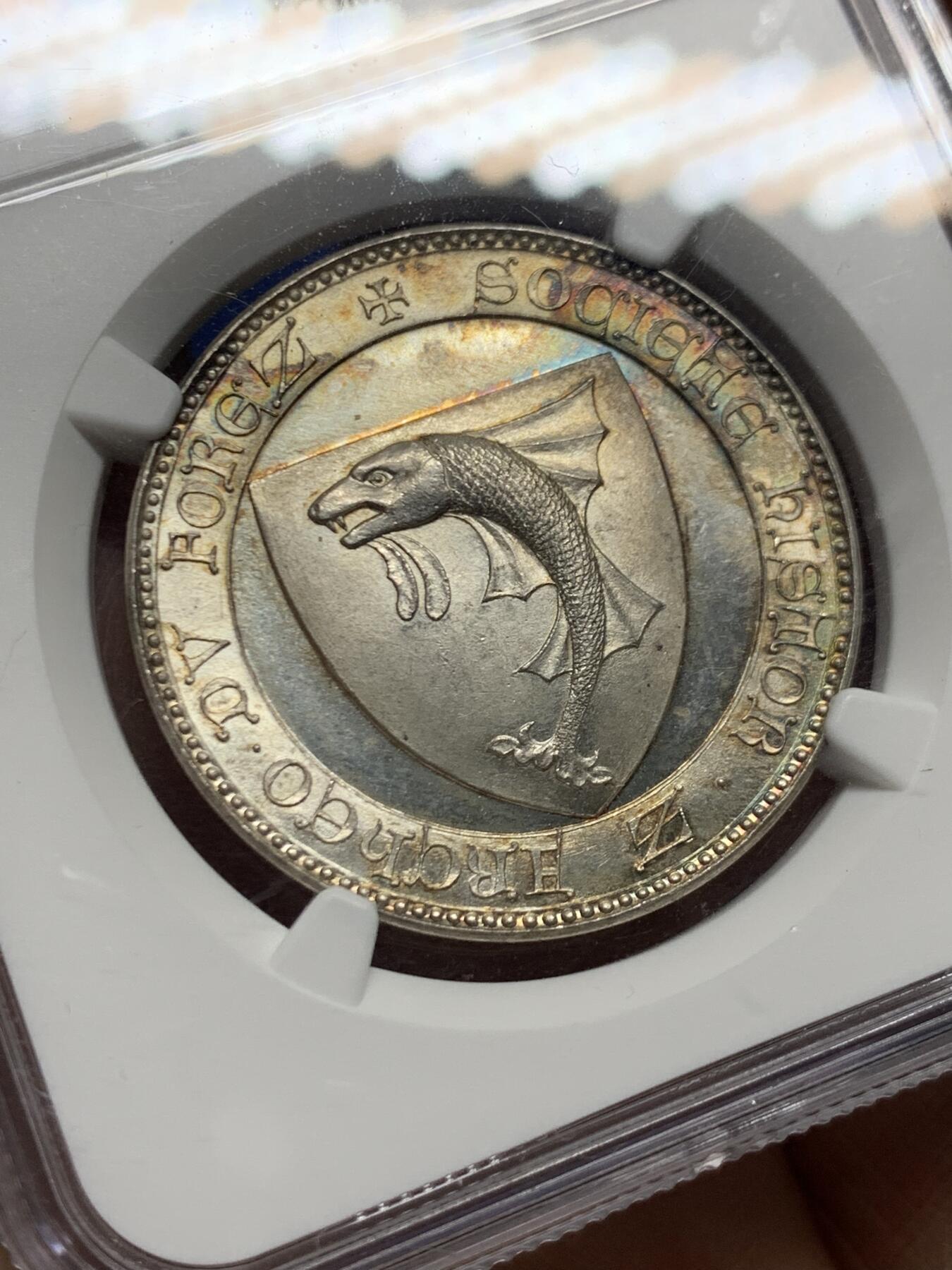 《竞宝斋》第457场 周日，周一，周二   3场连拍 （全场包邮）欢迎送拍 NGC MS66 法国福雷斯历史考古学银章 丰饶角边铭