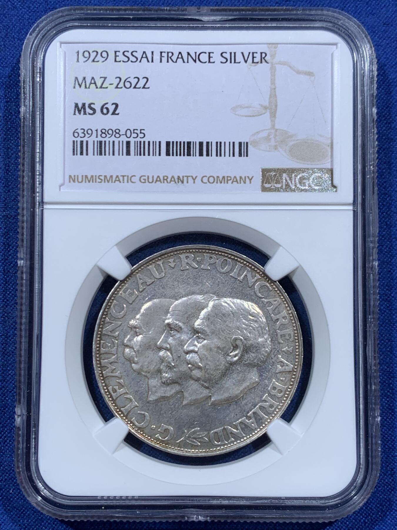 《竞宝斋》第457场 周日，周一，周二   3场连拍 （全场包邮）欢迎送拍 NGC MS62 法国1929年20法郎一战纪念币，法国三巨头，背面设计的是法国播种女神，币面非常精细，pcgs64都4000了