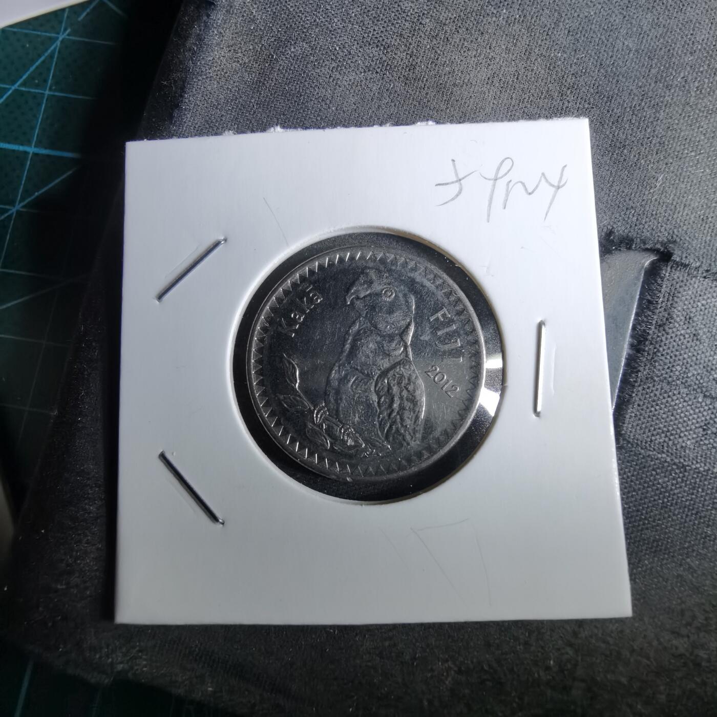 沼泽如烟--第959场 本期开始不支持出价小数点，感谢理解 斐济2012年20分