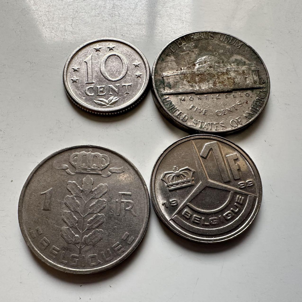 🌹外币初藏🌹🐯2026年第6场  每周二四六晚8️⃣点 接代拍 散币4枚