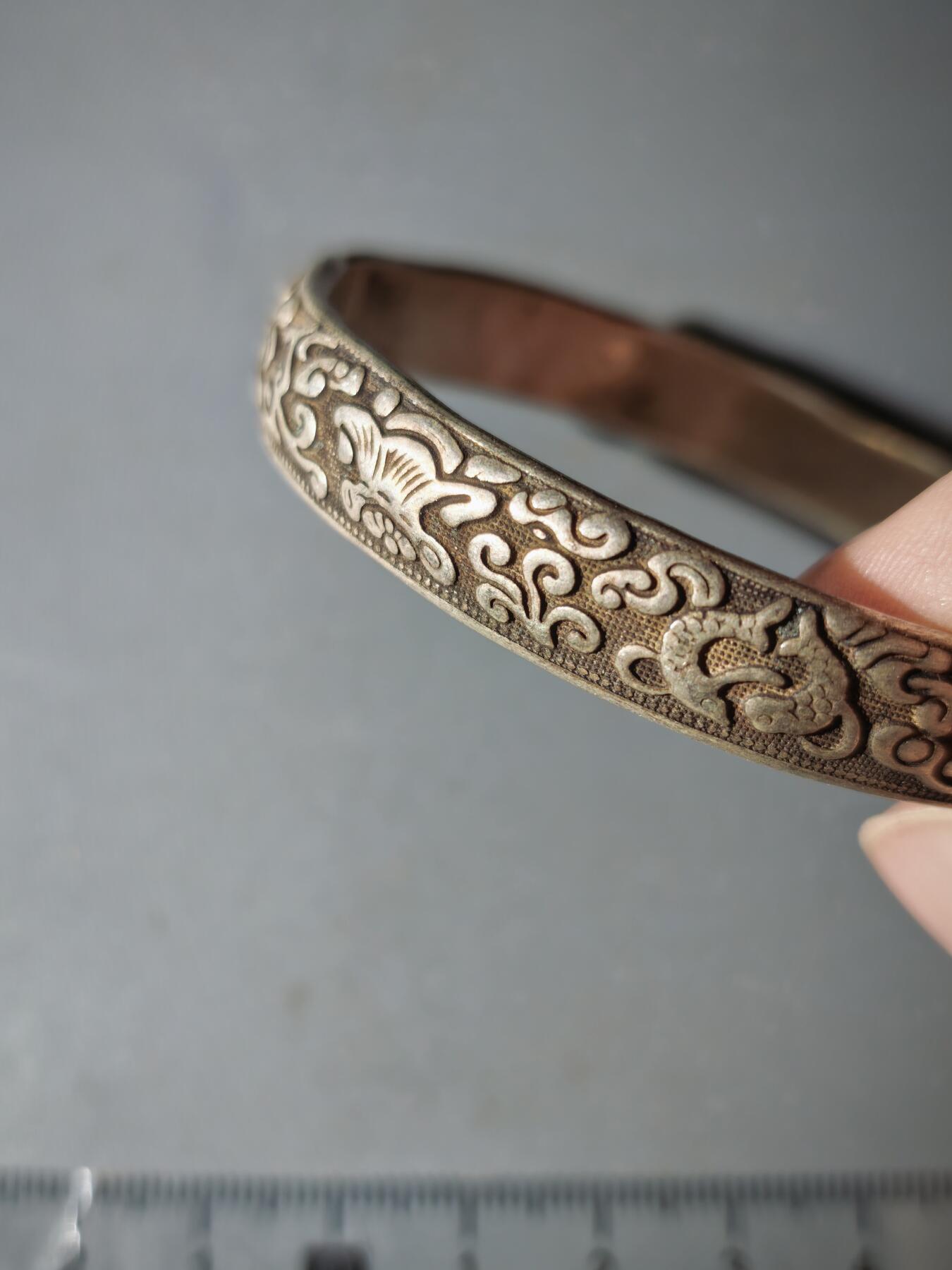 106期回流戒指饰品杂件纪念章丝路钱币专场 少数民族地区饰品