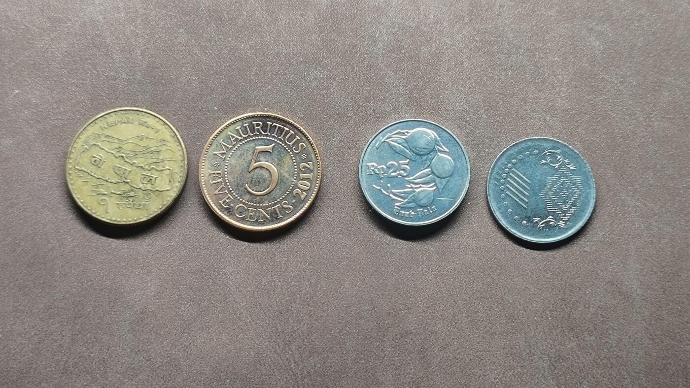 【日月同辉 第2场】世界钱币 银币