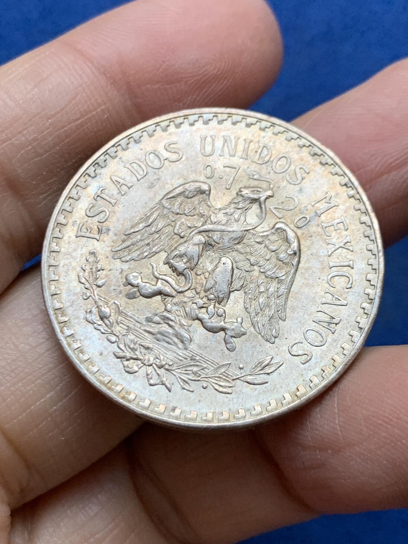 《竞宝斋》第457场 周日，周一，周二   3场连拍 （全场包邮）欢迎送拍 墨西哥1943年1比索银币 黄油转光