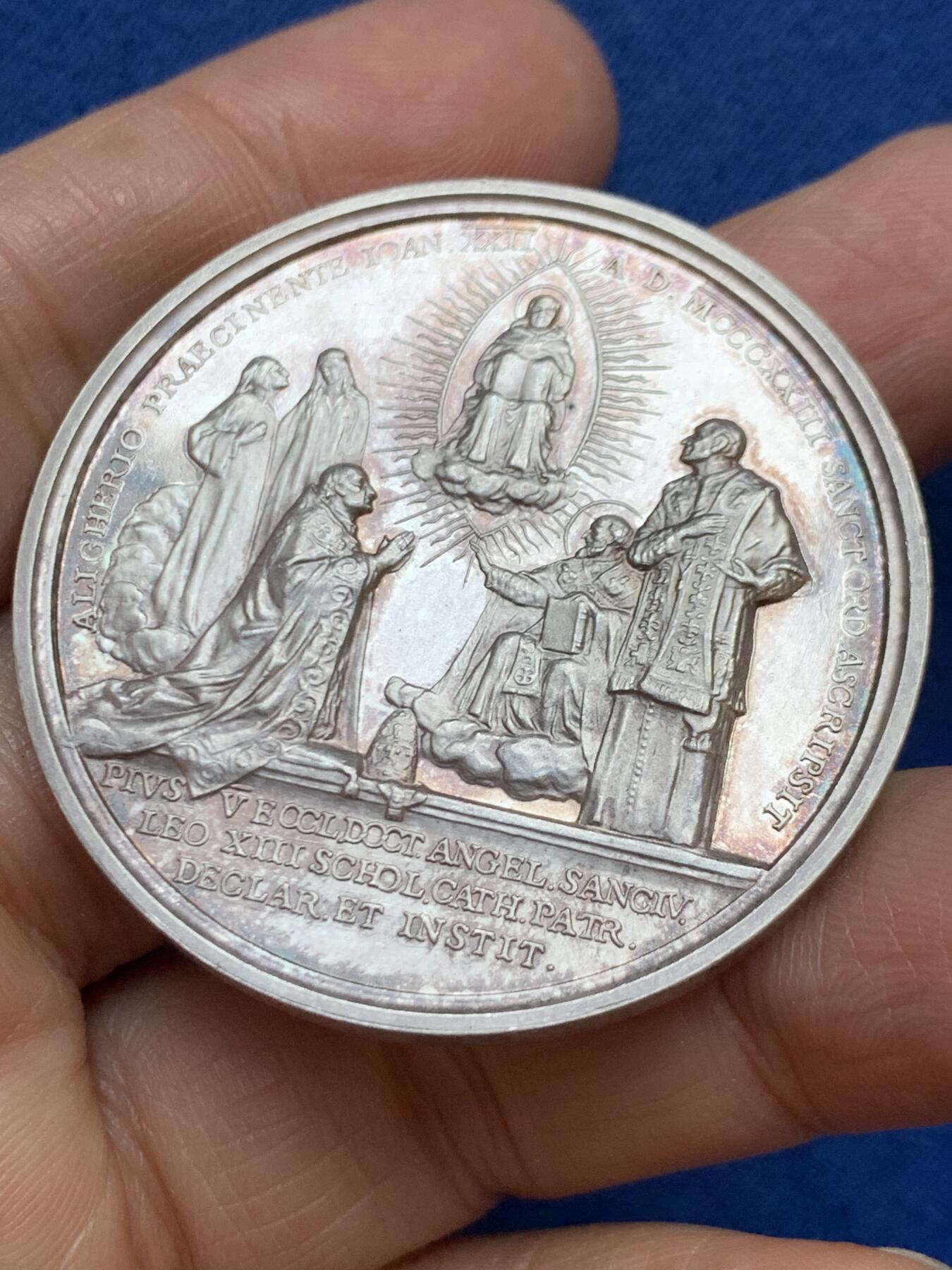 《竞宝斋》第457场 周日，周一，周二   3场连拍 （全场包邮）欢迎送拍 梵蒂冈教皇庇护十一世大银章，直径：43.8mm，重：33.75g