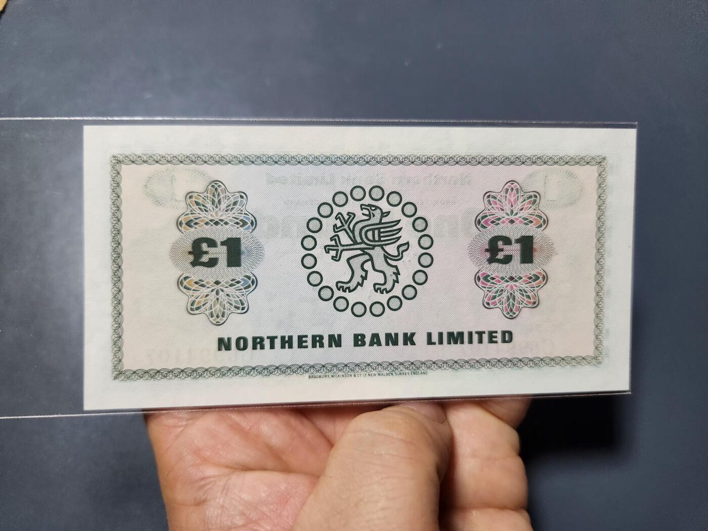 1月13号晚上8点 外国纸币自动截拍第8场 全新UNC  北爱尔兰 1978年 1镑 纸币