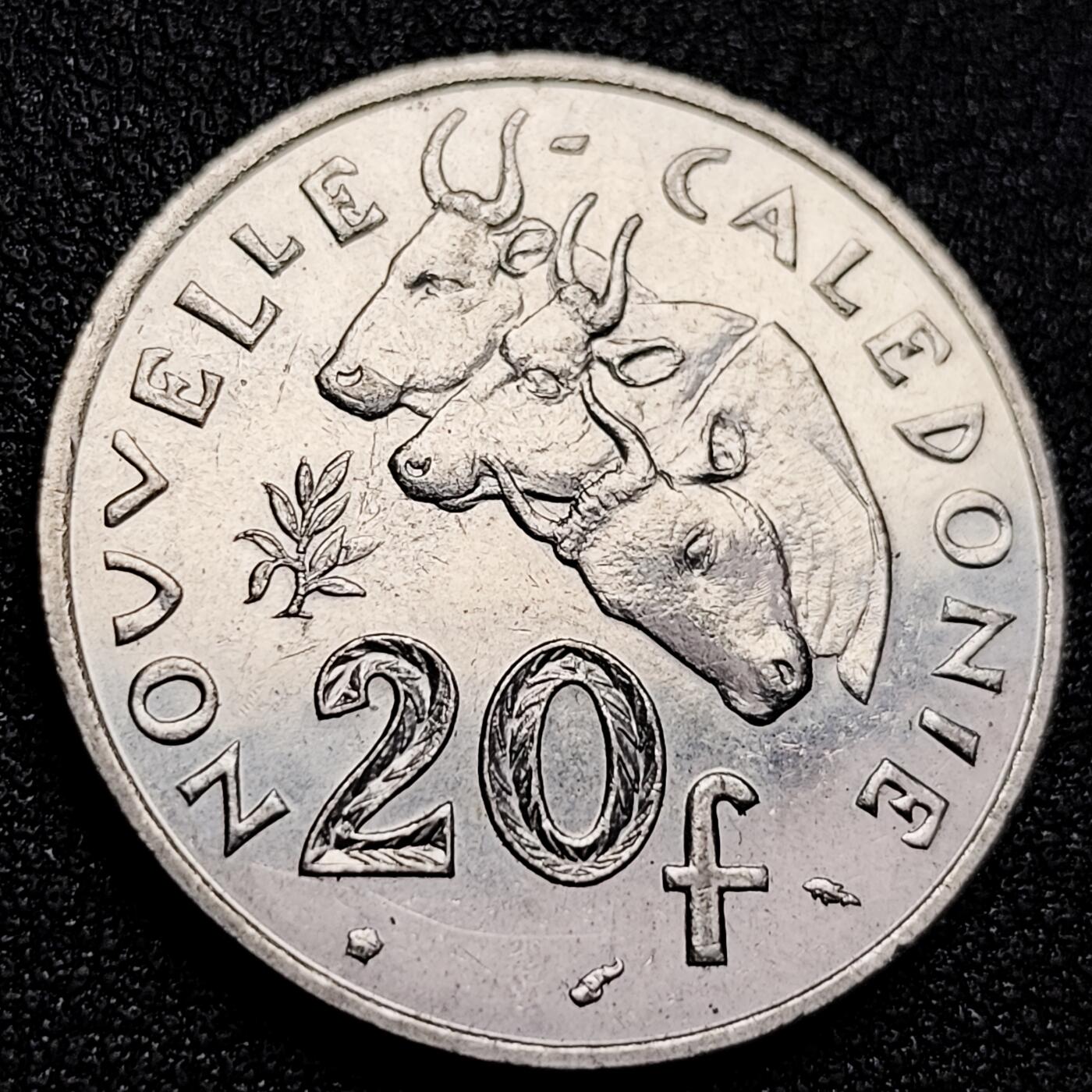 泉币菌-第168场- 精品福利场 光品 牛 1992年 法属碦里多尼亚 20法郎白铜币 28.5毫米 