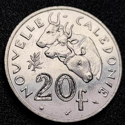 泉币菌-第168场- 精品福利场 - 光品 牛 1992年 法属碦里多尼亚 20法郎白铜币 28.5毫米 