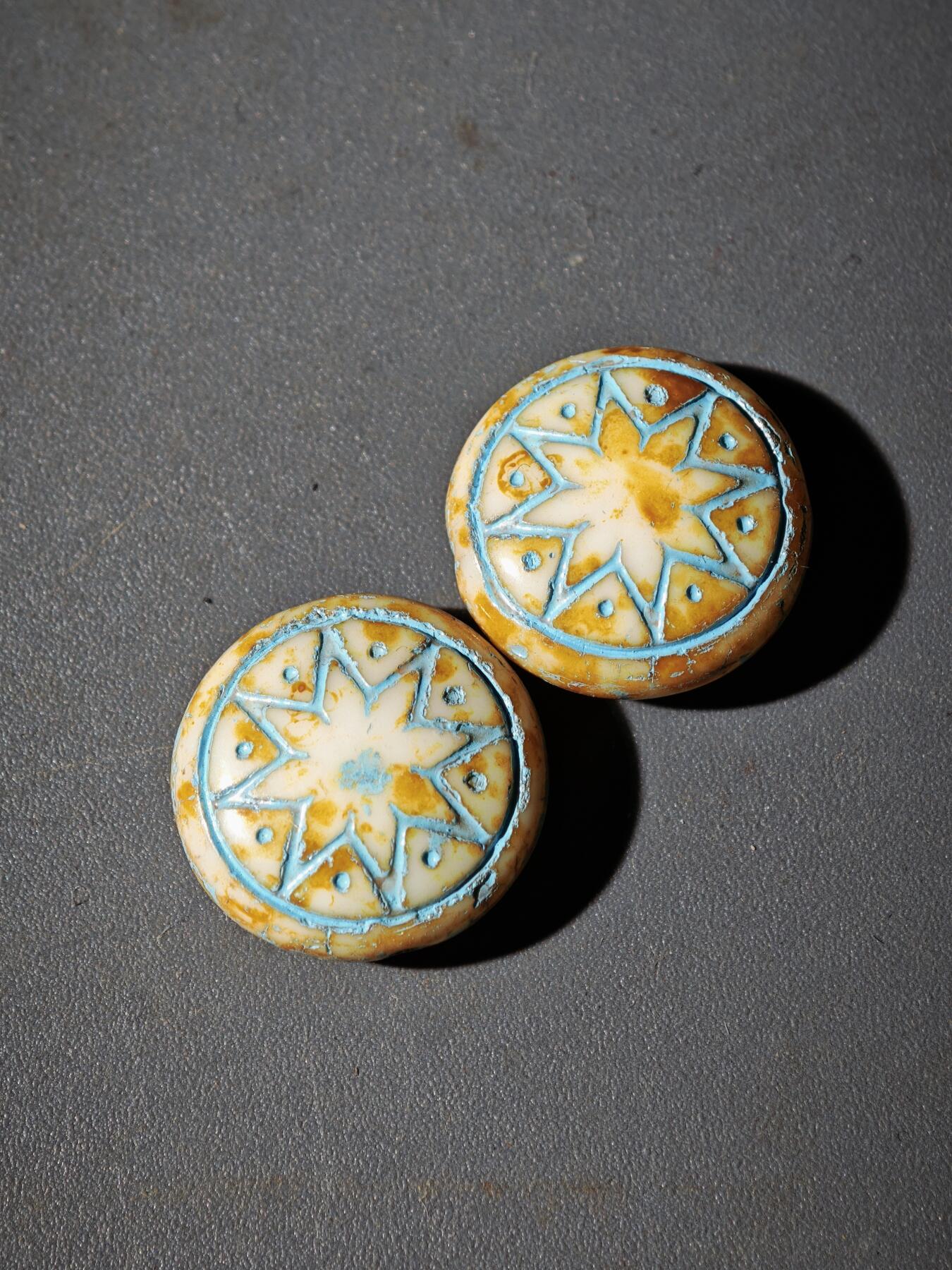 106期回流戒指饰品杂件纪念章丝路钱币专场