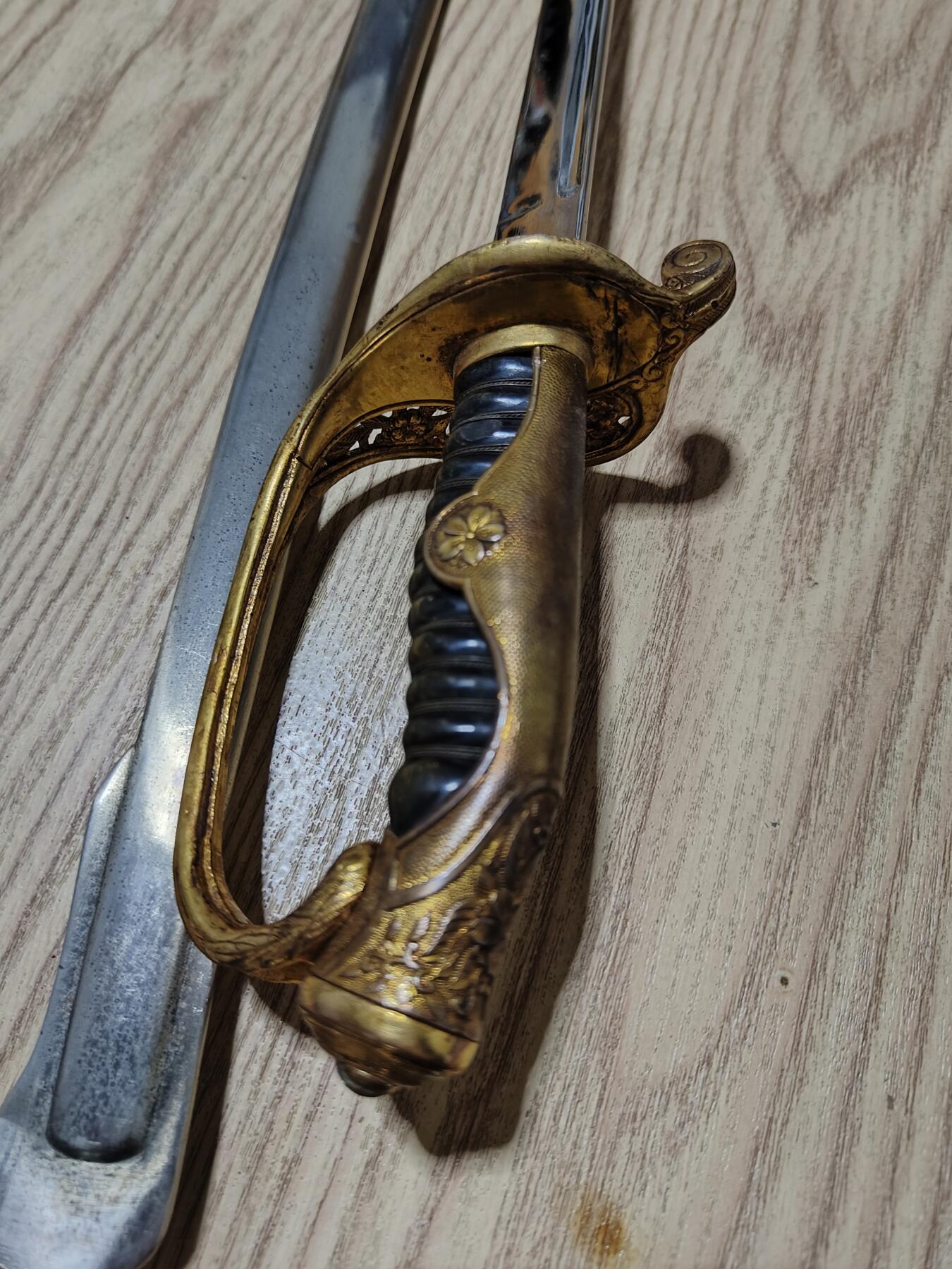 0元起拍勋章 第325期 咸鱼国勋章拍卖专场 1月14日（周三）下午6：00开始