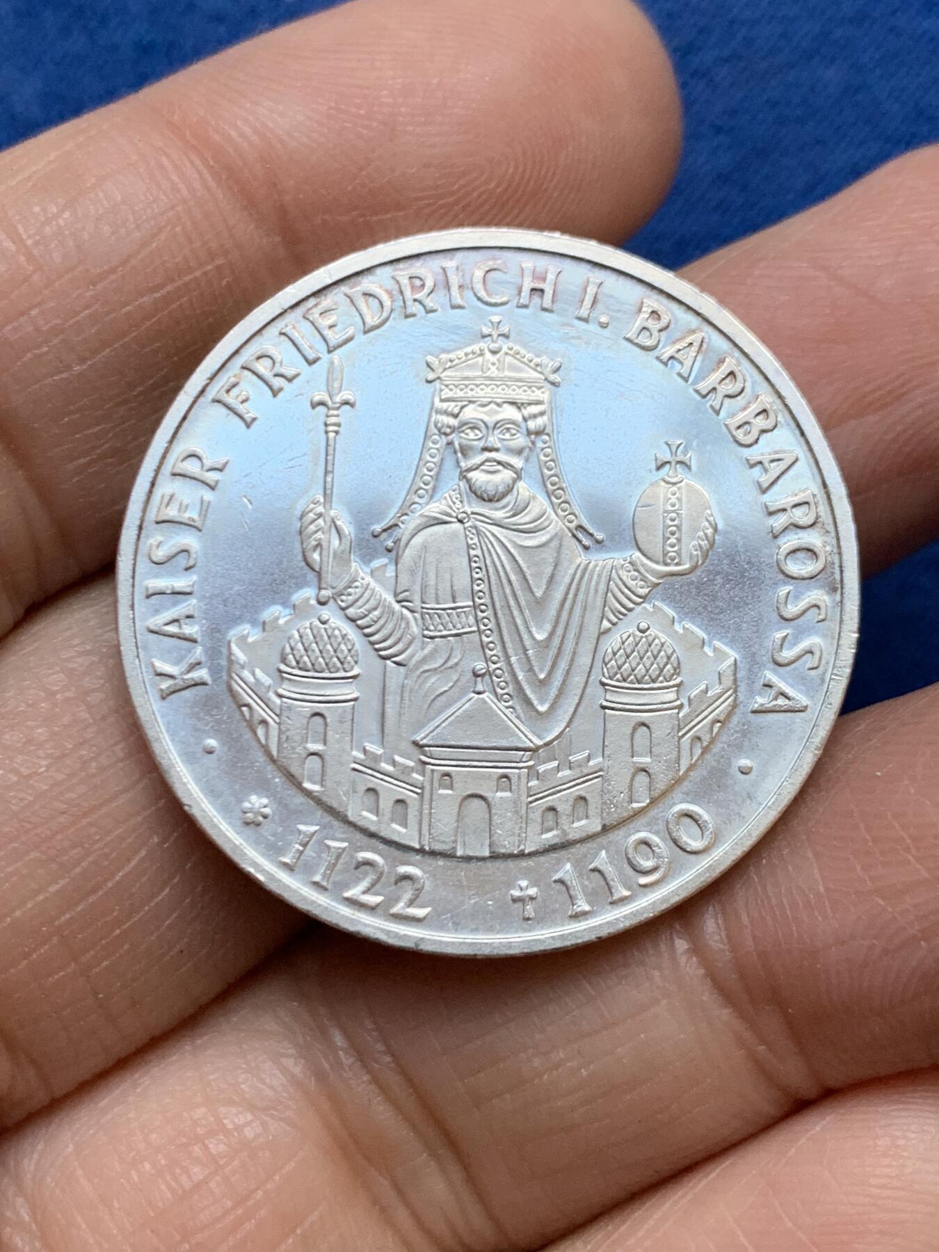 《竞宝斋》第457场 周日，周一，周二   3场连拍 （全场包邮）欢迎送拍 德意志联邦共和国1990年腓特烈一世··巴巴罗萨皇帝逝世800周年纪念银币 625银 15.35克