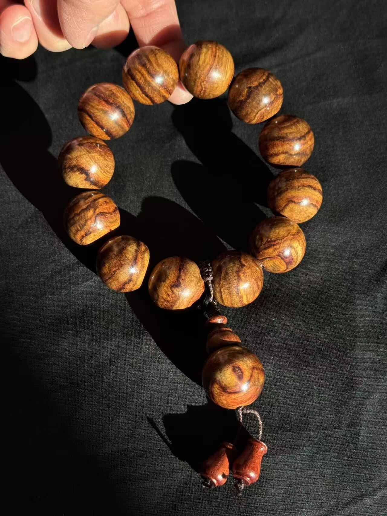 零元拍：海南黄花梨 2.0虎皮纹 手串