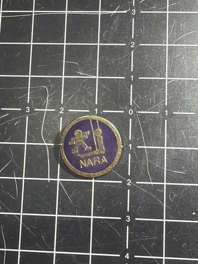 古冰库章牌勋赏收藏0起拍卖 体操小章一个