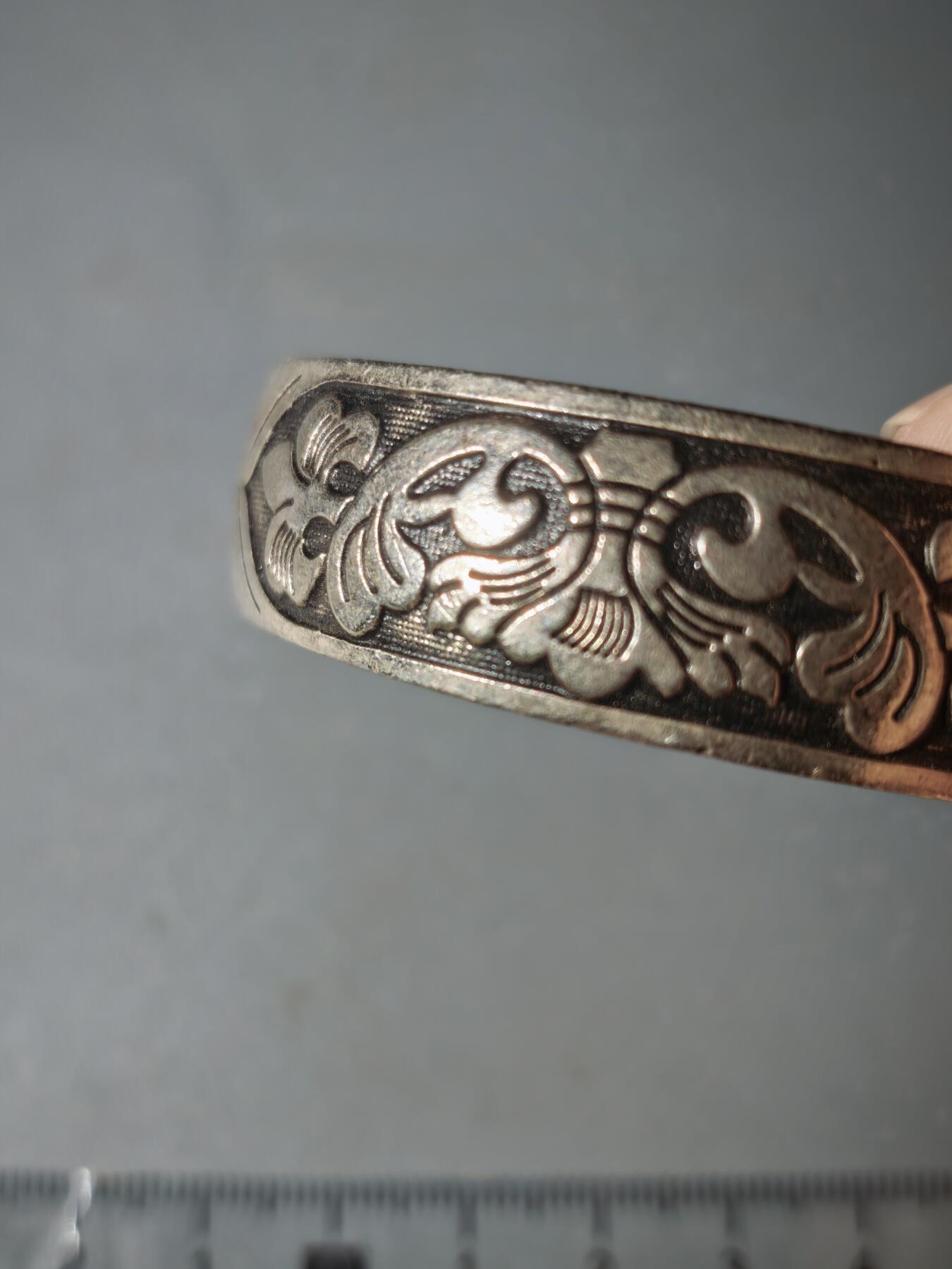 106期回流戒指饰品杂件纪念章丝路钱币专场 少数民族地区饰品