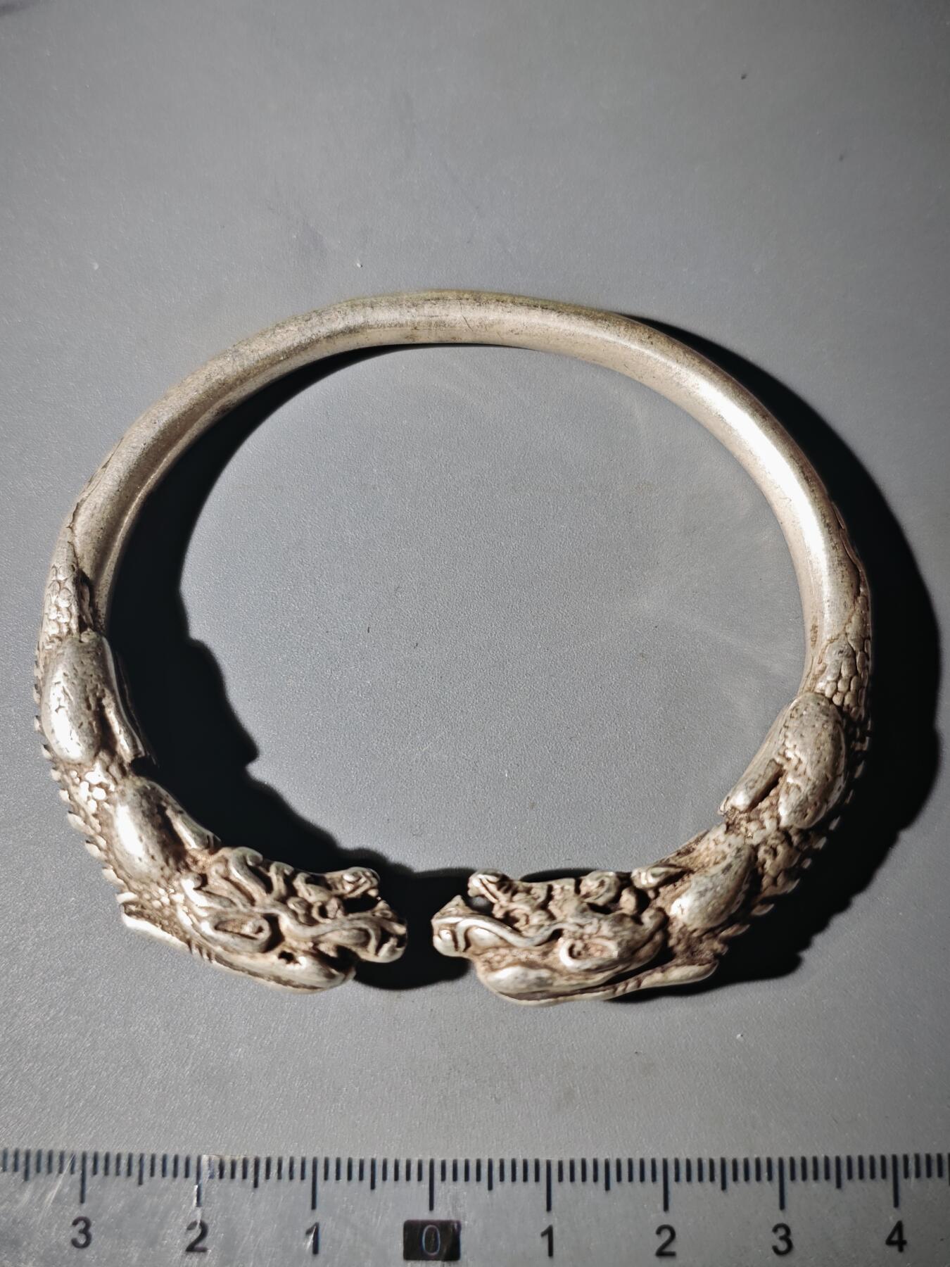 106期回流戒指饰品杂件纪念章丝路钱币专场 少数民族地区饰品