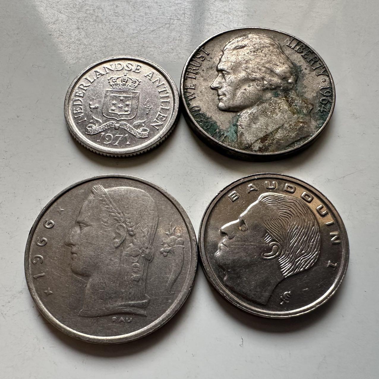 🌹外币初藏🌹🐯2026年第6场  每周二四六晚8️⃣点 接代拍 散币4枚