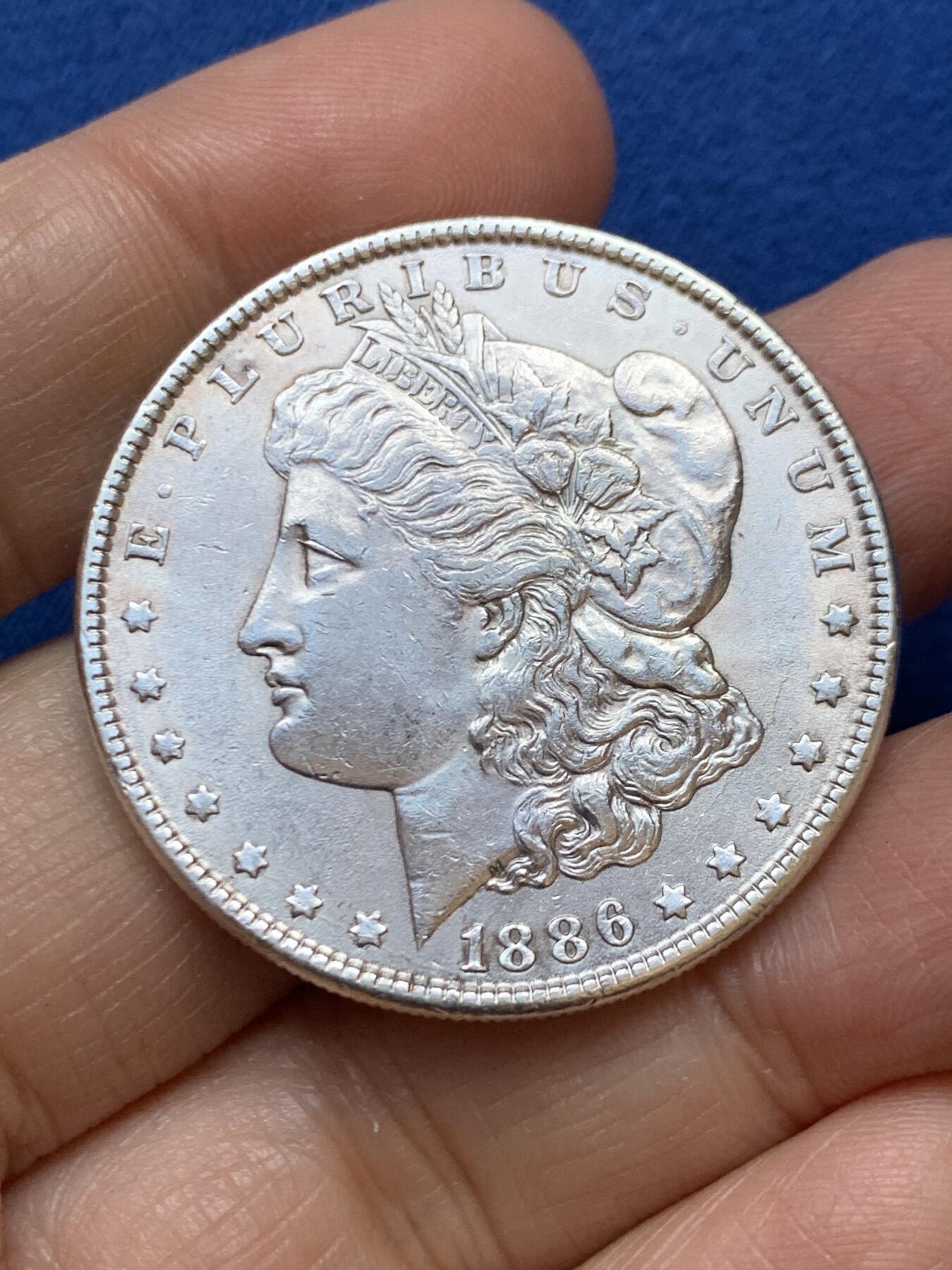 《竞宝斋》第457场 周日，周一，周二   3场连拍 （全场包邮）欢迎送拍 美国 1886年 摩根 1美元 银币