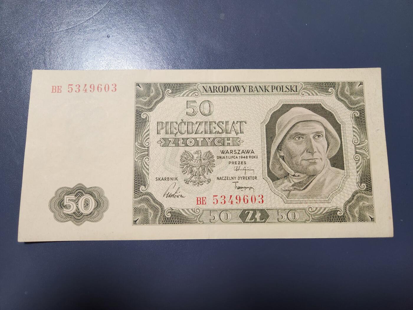 1月13号晚上8点 外国纸币自动截拍第8场 波兰50美品原票