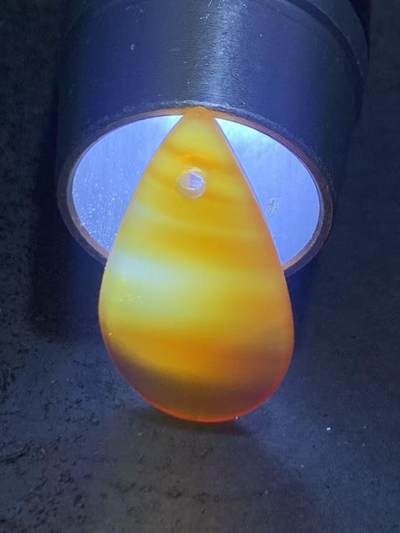 精美高玉化千层纹巴西玛瑙吊坠一个， 精美高玉化千层纹巴西玛瑙吊坠一个，