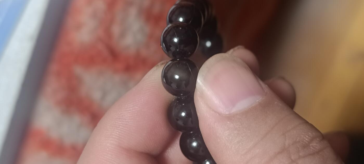 万国钱币第三场 全新水晶黑曜石手串（细看有的带彩虹眼）珠子直径8.5毫米，带证书带盒子