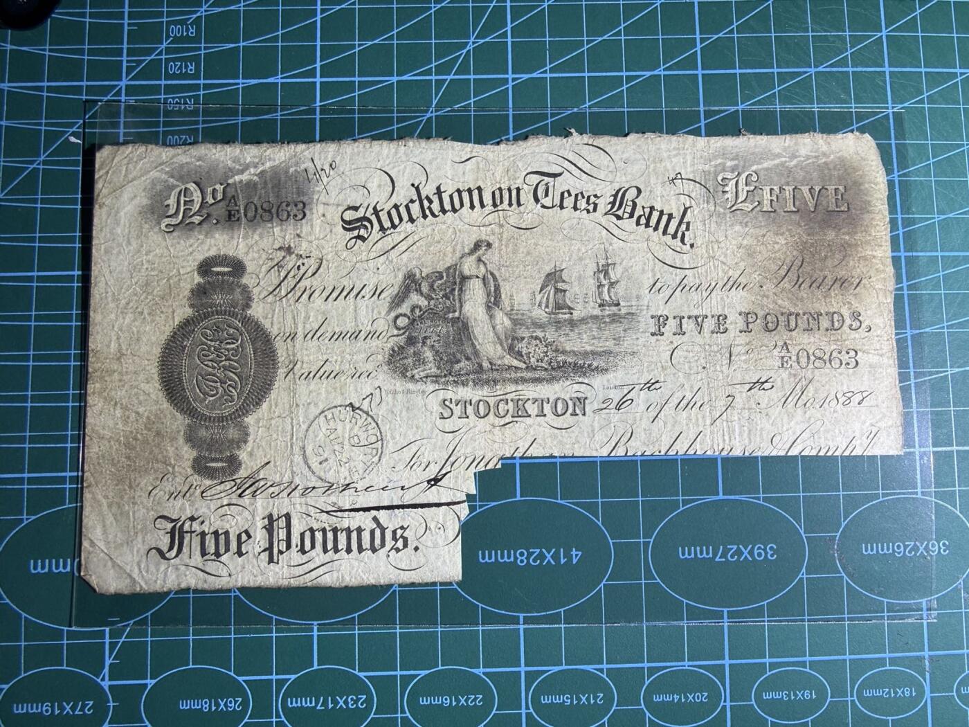 【炜奕收藏】，第五十六期，大不列颠专场 1888年英国地方银行Stockton on tees bank5镑，品相如图，白镑风格，非常罕见