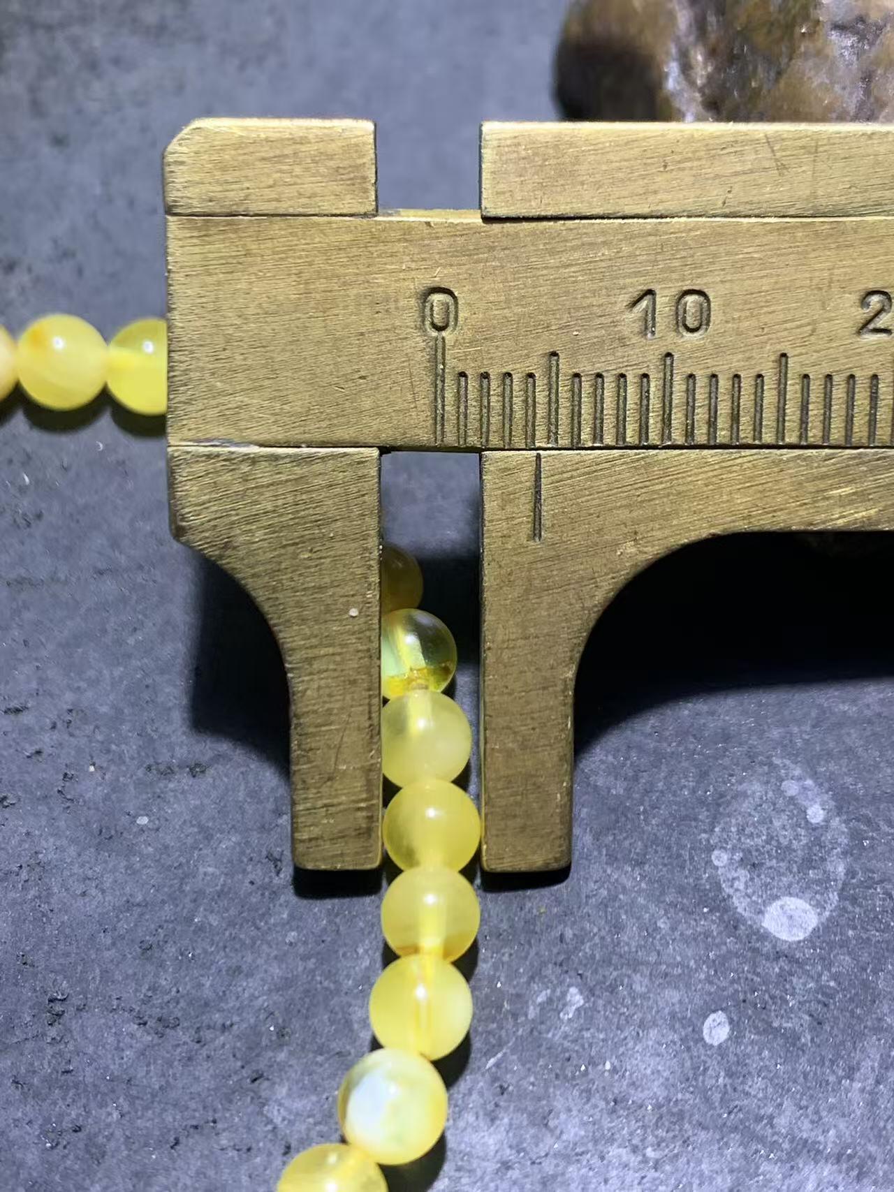 天然俄料蜜蜡单圈手串1条！