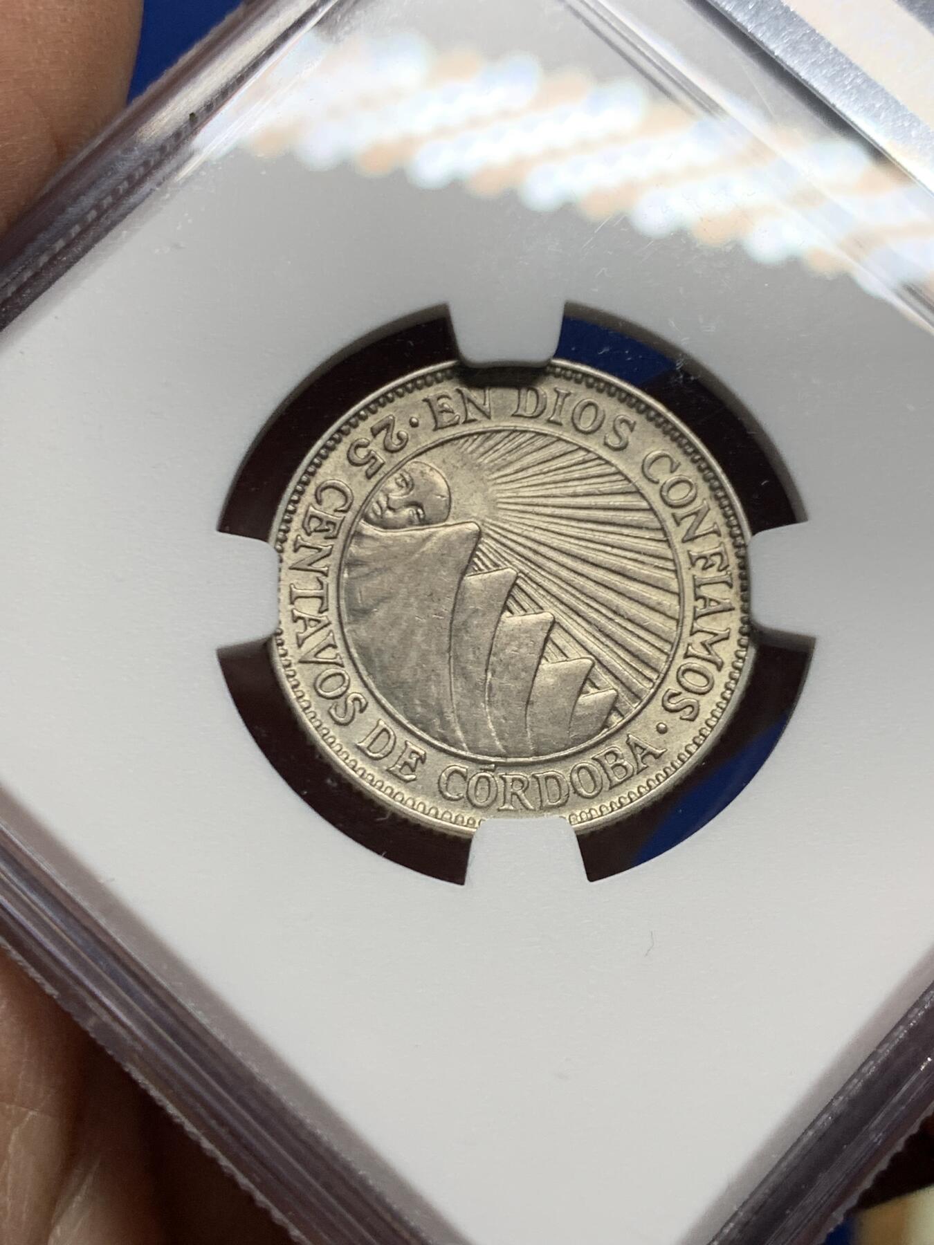 《竞宝斋》第457场 周日，周一，周二   3场连拍 （全场包邮）欢迎送拍 NGC MS64 尼加拉瓜1936年25分银币，属于该国最后一套银本位货币之一，稀有，铸造量仅10万枚，由美国费城造币厂代为铸造，本币为冠军分！拉丁美洲的老银币未来是重点投资方向，增值潜力大。