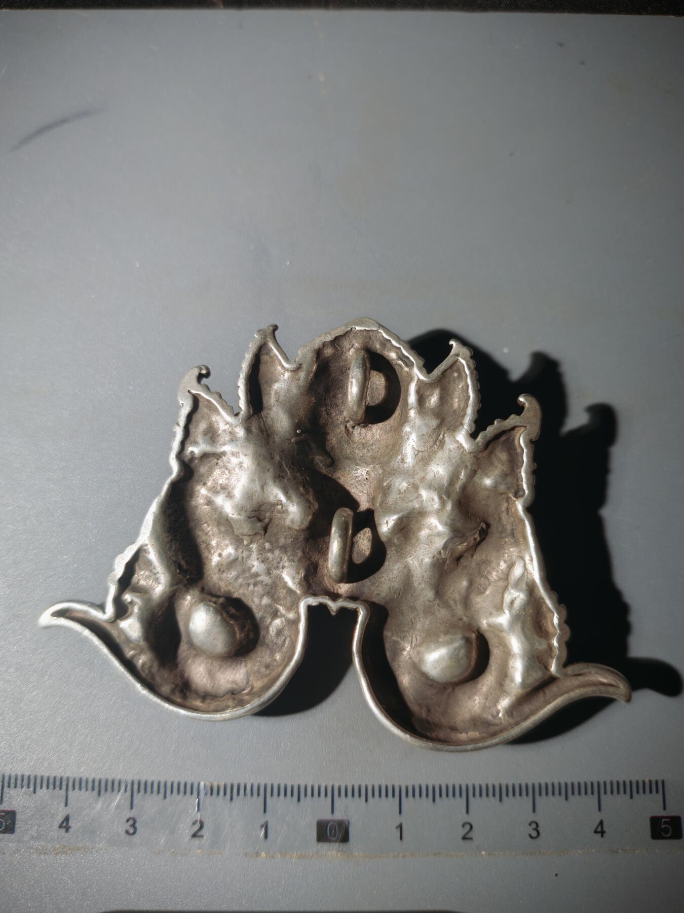 106期回流戒指饰品杂件纪念章丝路钱币专场 少数民族地区饰品