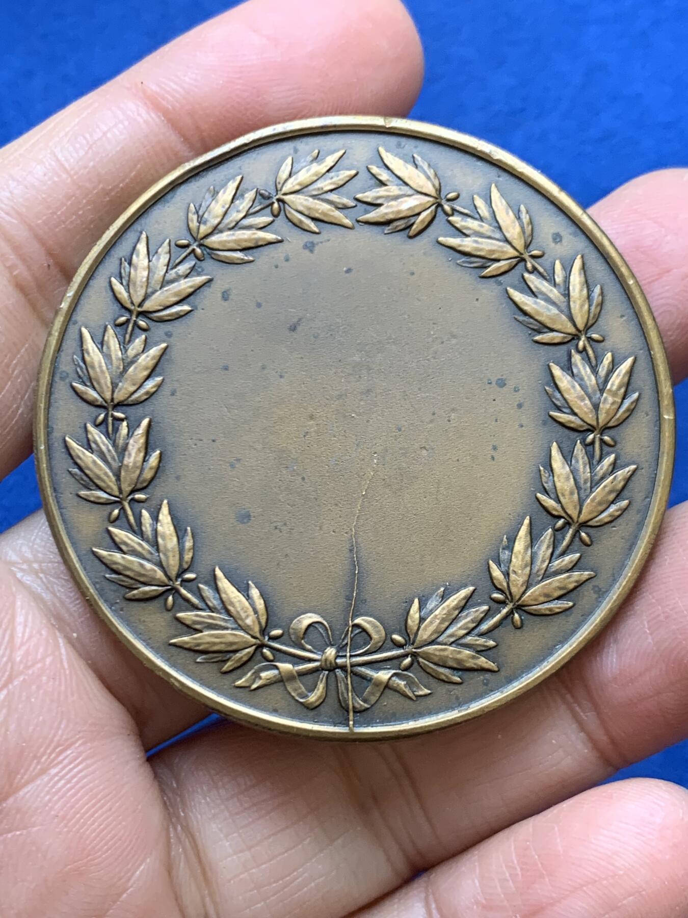 《竞宝斋》第457场 周日，周一，周二   3场连拍 （全场包邮）欢迎送拍 法国玛丽安娜女神铜章 LANCELOT E.BESCHER.ED.作品 66.5克 50.6mm 铜标边铭