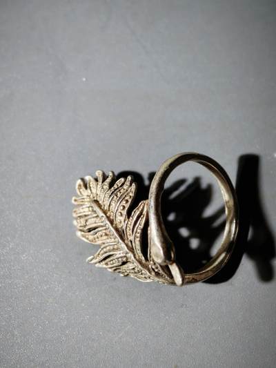 106期回流戒指饰品杂件纪念章丝路钱币专场 - 少数民族地区饰品