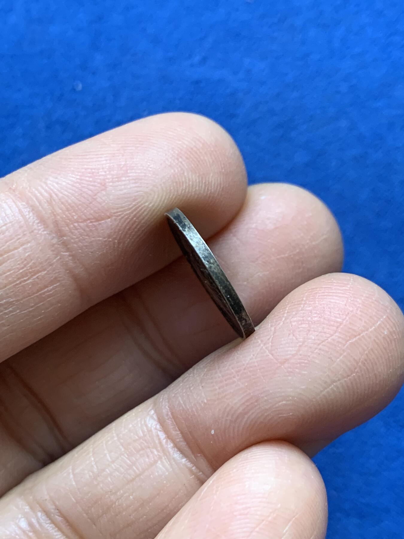 《竞宝斋》第457场 周日，周一，周二   3场连拍 （全场包邮）欢迎送拍 法国1856年拿破仑四世洗礼纪念银章，正面拿破仑四世，背面拿破仑三世夫妇头像，15.9mm，1.95克